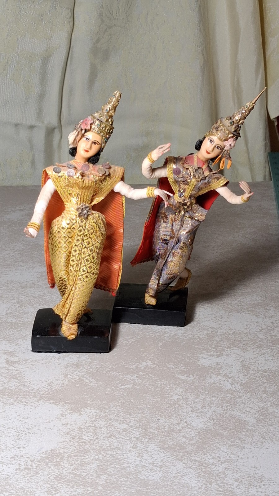 VINTAGE THAILAND DANCING SIAM DOLLS 2 PC SET LOT MASK 