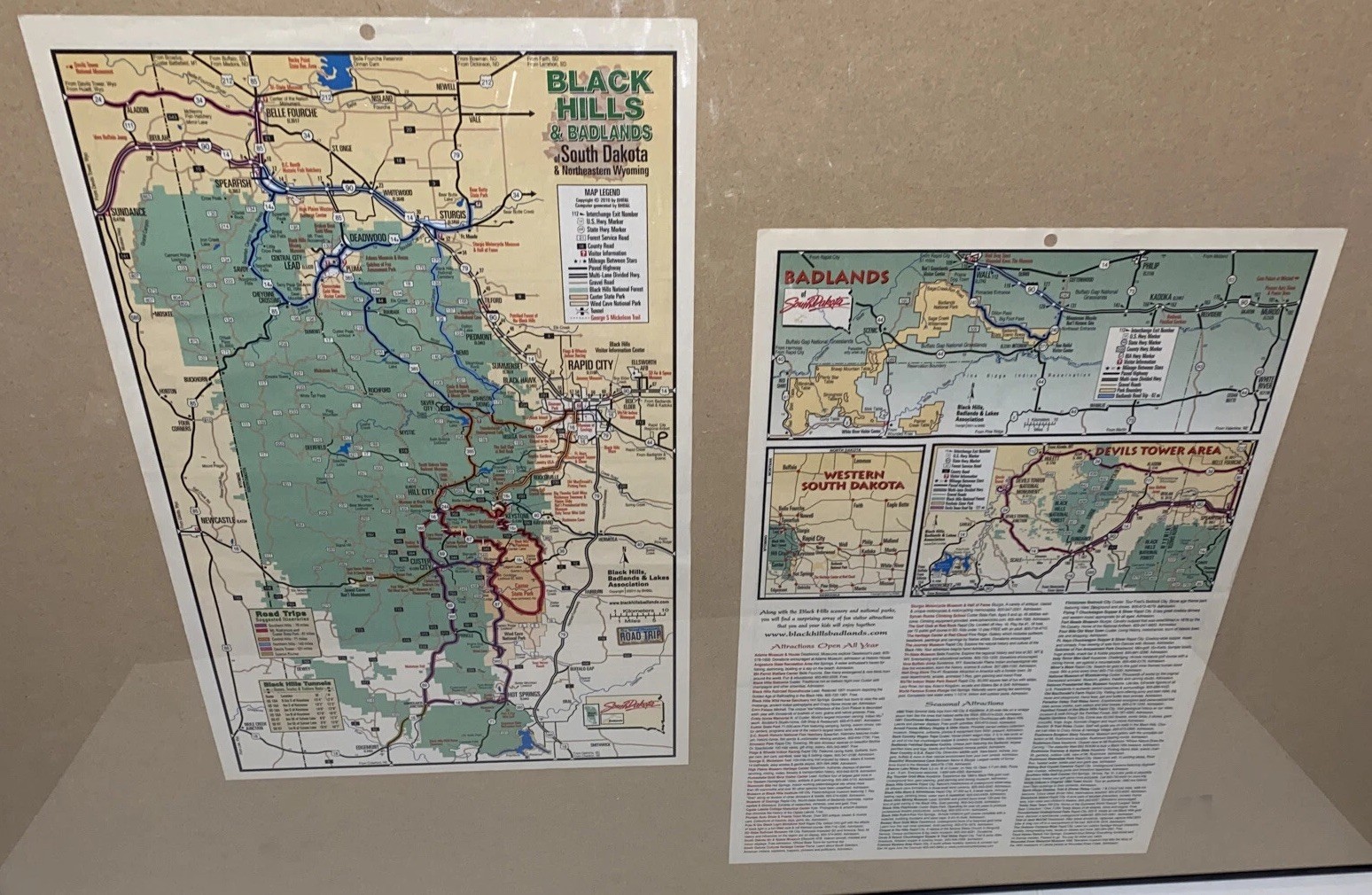 1 - Vintage Black Hills Badlands South Dakota Devils Tower Rushmore Map 2 Sided