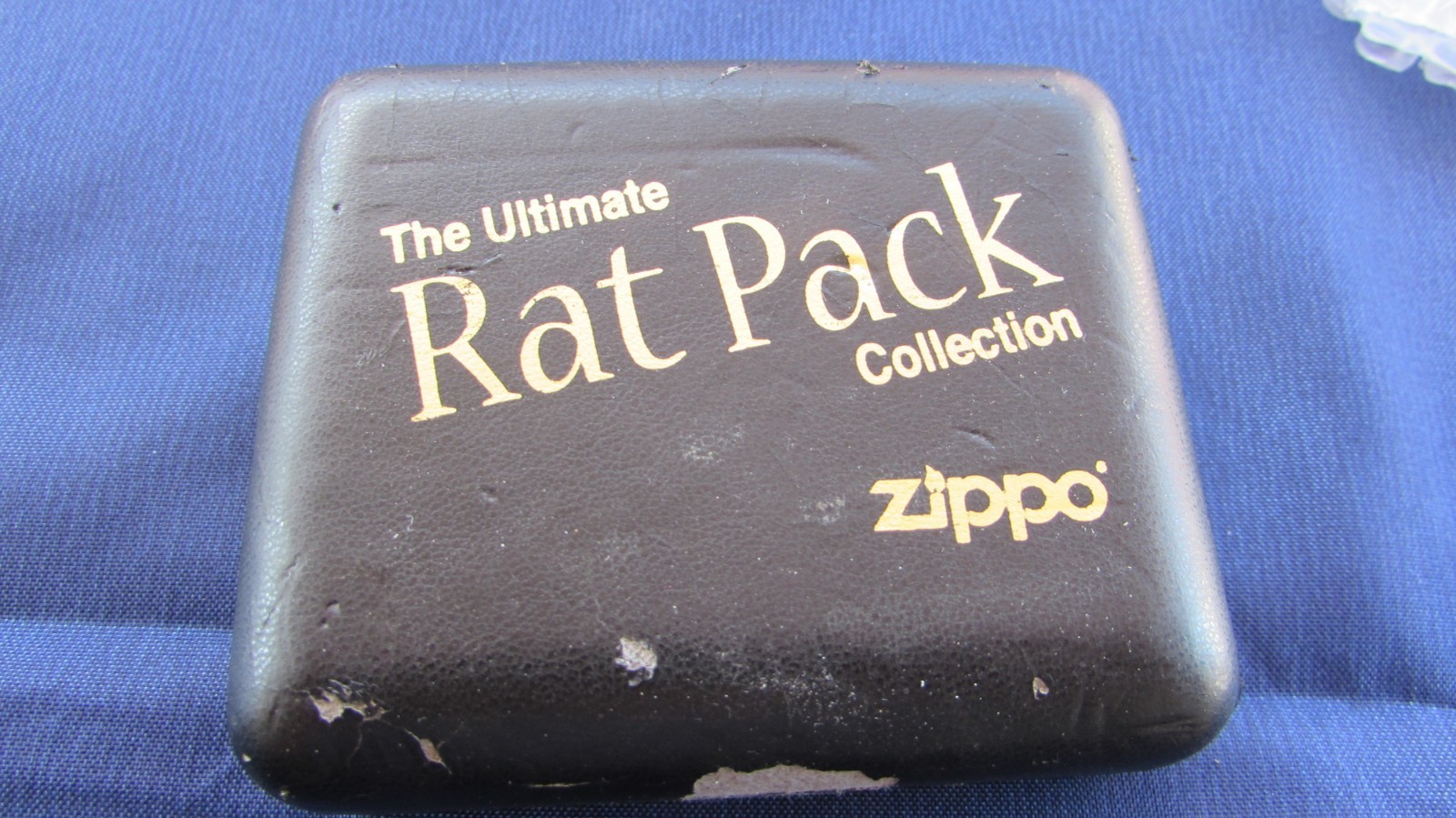 VERY COOL 2004 RAT PACK COLLECTION ZIPPO LIGHTER W/ BOX #1360/3000 VERY COOL 2004 RAT PACK COLLECTION ZIPPO LIGHTER W/ BOX #1360/3000