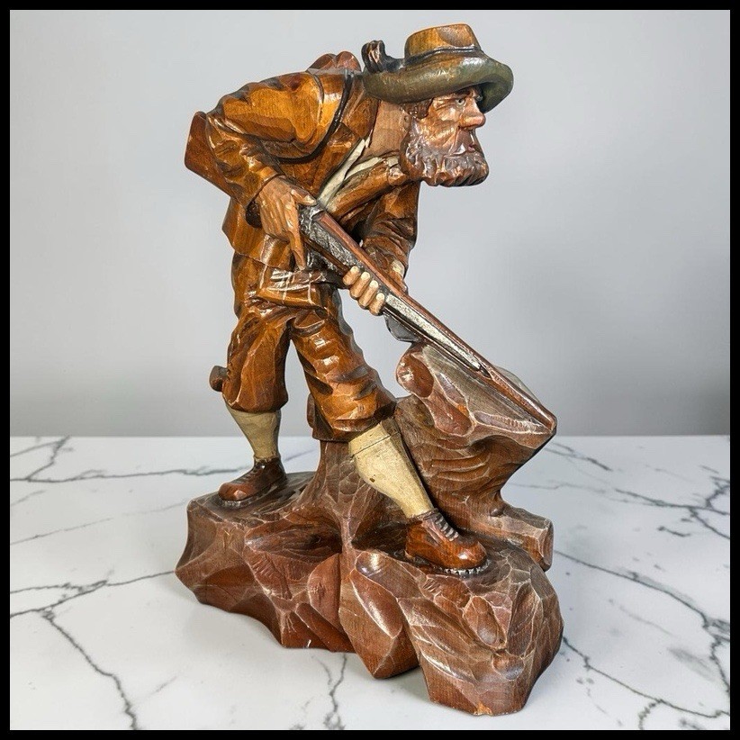 Vintage 1954 German Oberammergau Wood Carving Bavarian Hunter Valentin Riff Vintage 1954 German Oberammergau Wood Carving Bavarian Hunter Valentin Riff