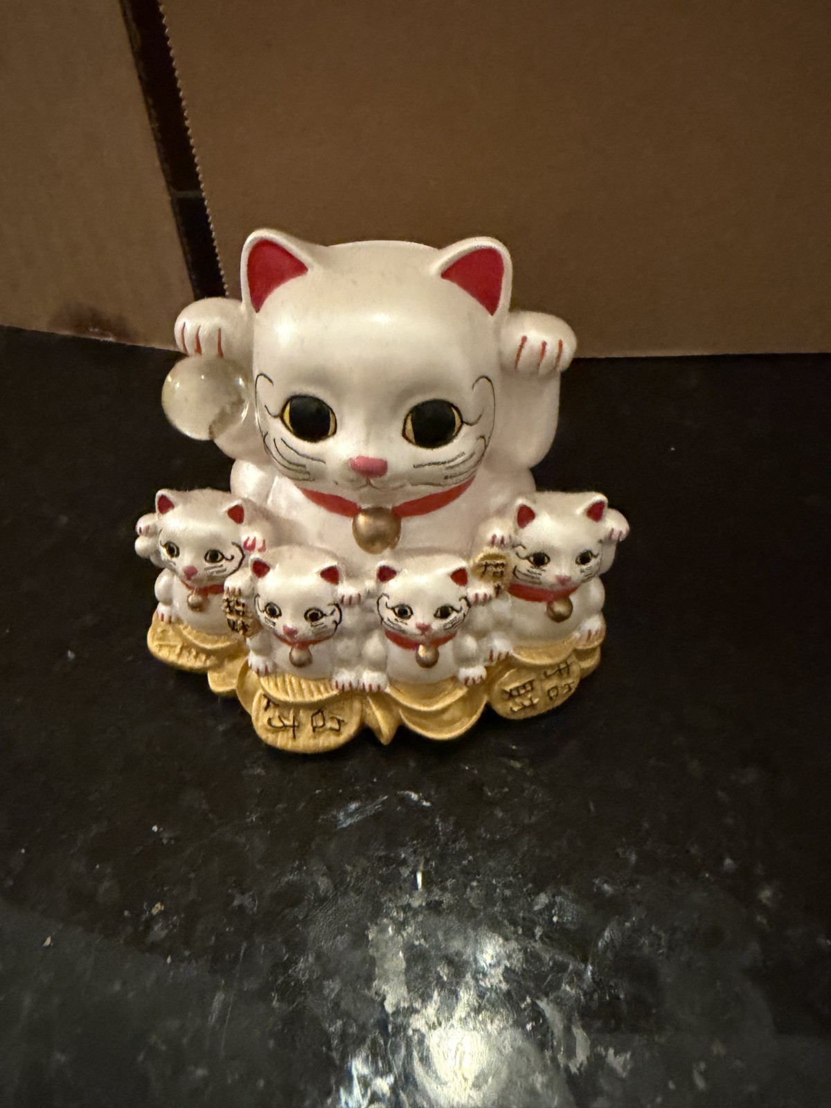 Vintage Maneki Neko Lucky Cat Family Ceramic Coin Bank Good Fortune Stopper Vintage Maneki Neko Lucky Cat Family Ceramic Coin Bank Good Fortune Stopper