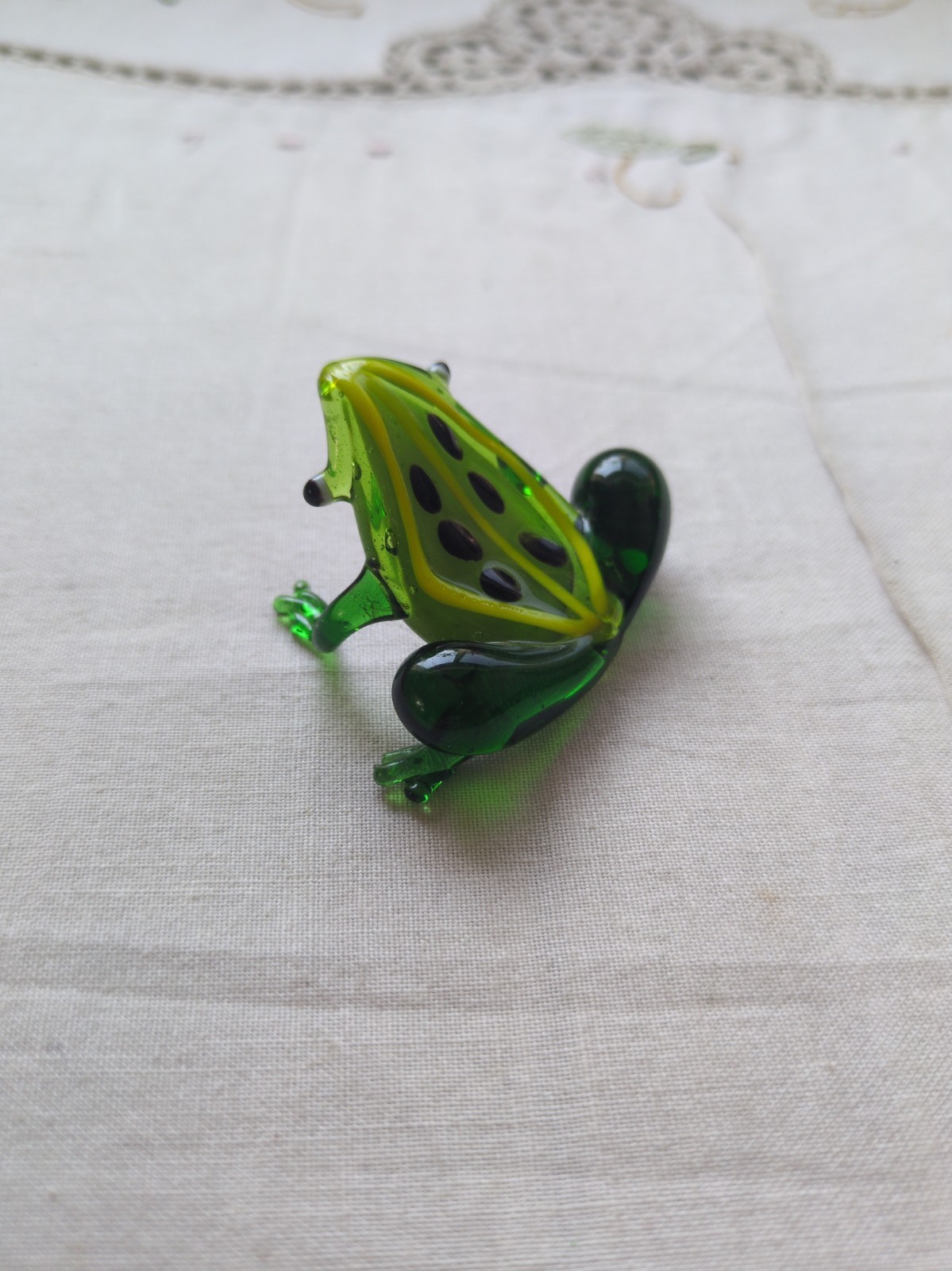 VTG Murano Style Glass Frog Green, White Belly, Yellow, Black , 1