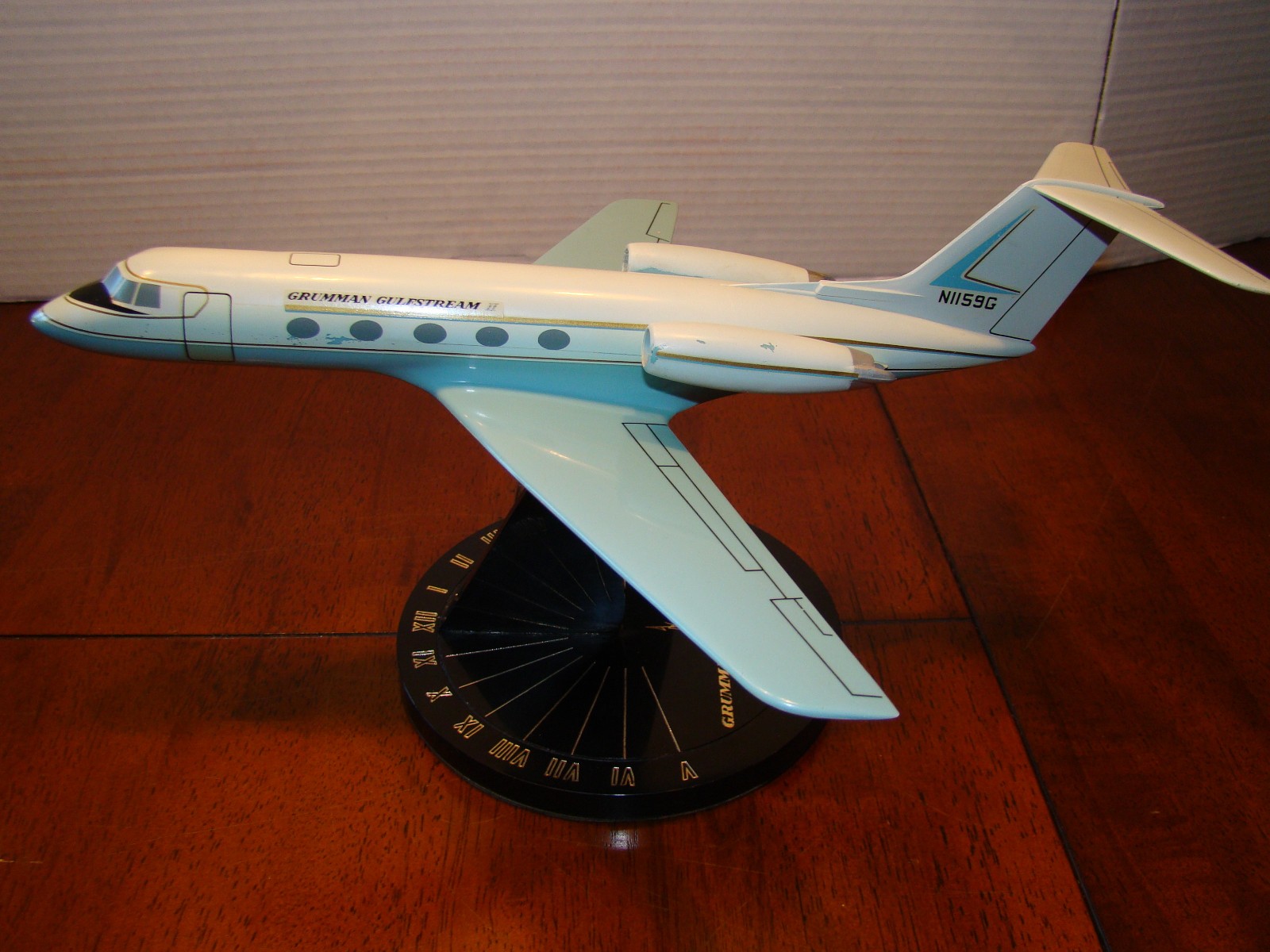 1970s Gulfstream G-II Resin Display Model: Precise Topping, 1/100
