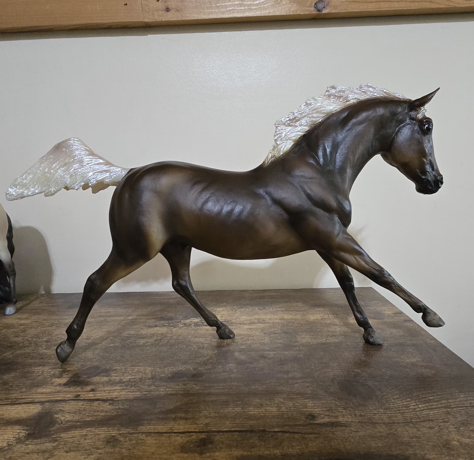 Breyer Breeds Collection Horse 2022 Liver Chestnut Sporthorse Black Beauty. New Breyer Breeds Collection Horse 2022 Liver Chestnut Sporthorse Black Beauty. New