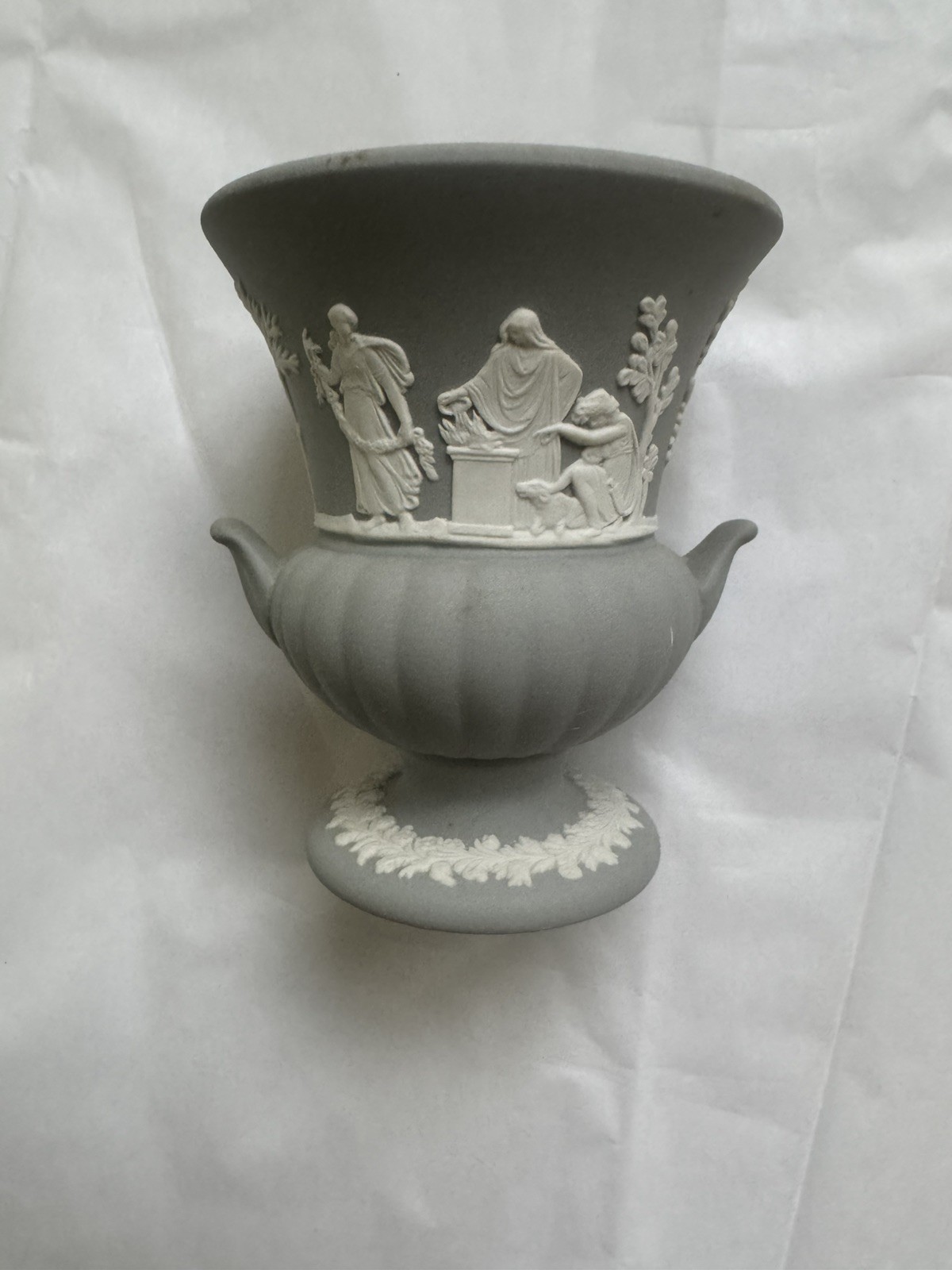 Wedgwood England Jasperware Small Gray Double Handled Vase Urn 3.5”~ Rare Color