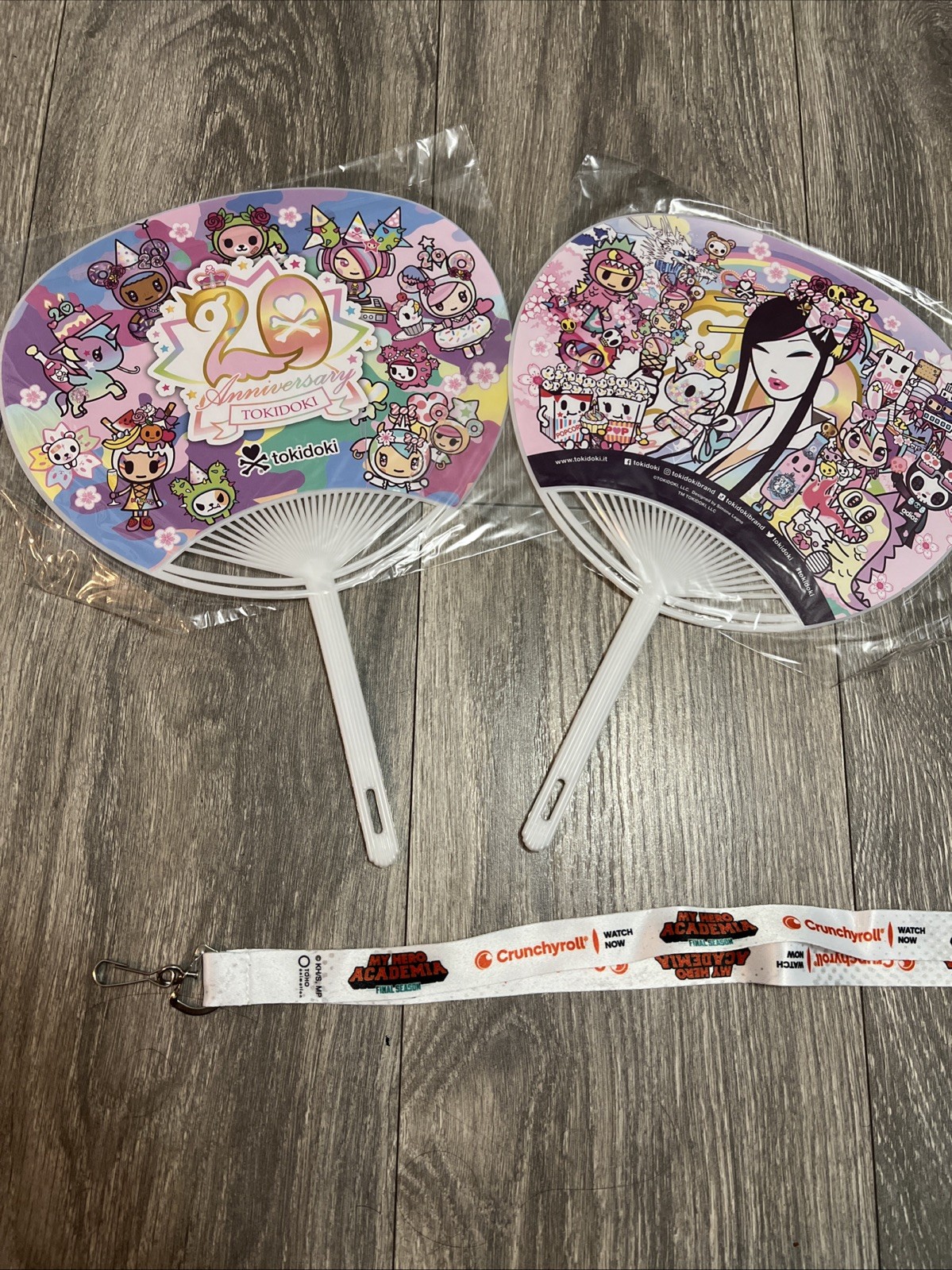 NYCC 2025 Tokidoki 20th Anniversary Uchiwa Fans Exclusive Promo Lot of 2 NEW NYCC 2025 Tokidoki 20th Anniversary Uchiwa Fans Exclusive Promo Lot of 2 NEW