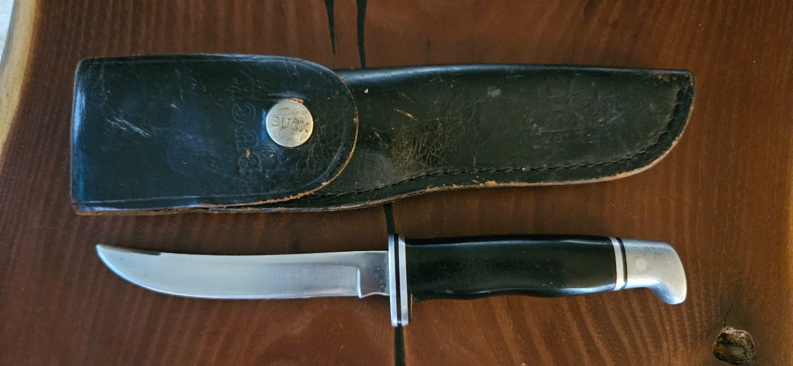 Vintage 1973- 1981 Buck Knife # 118 With Original Leather Sheath - 9\