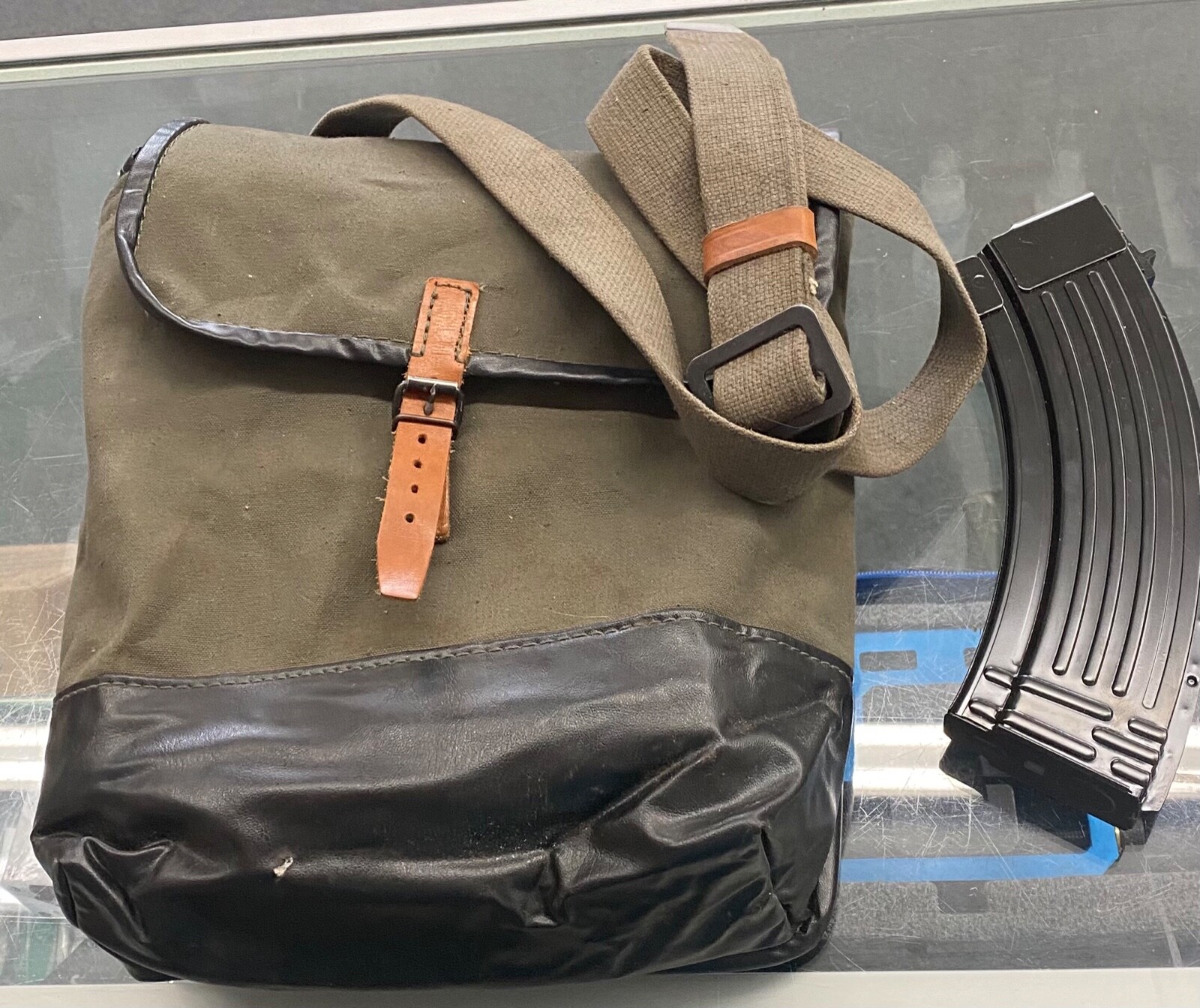 YUGO MILITARY 7 MAGAZINE POUCH YUGOSLAVIAN MILITARY