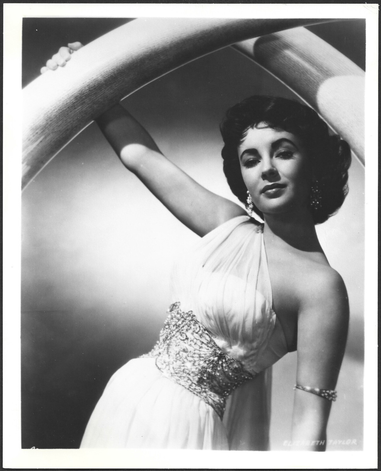 HOLLYWOOD ELIZABETH TAYLOR BEAUTY ACTRESS STUNNING VINTAGE ORIGINAL PHOTO