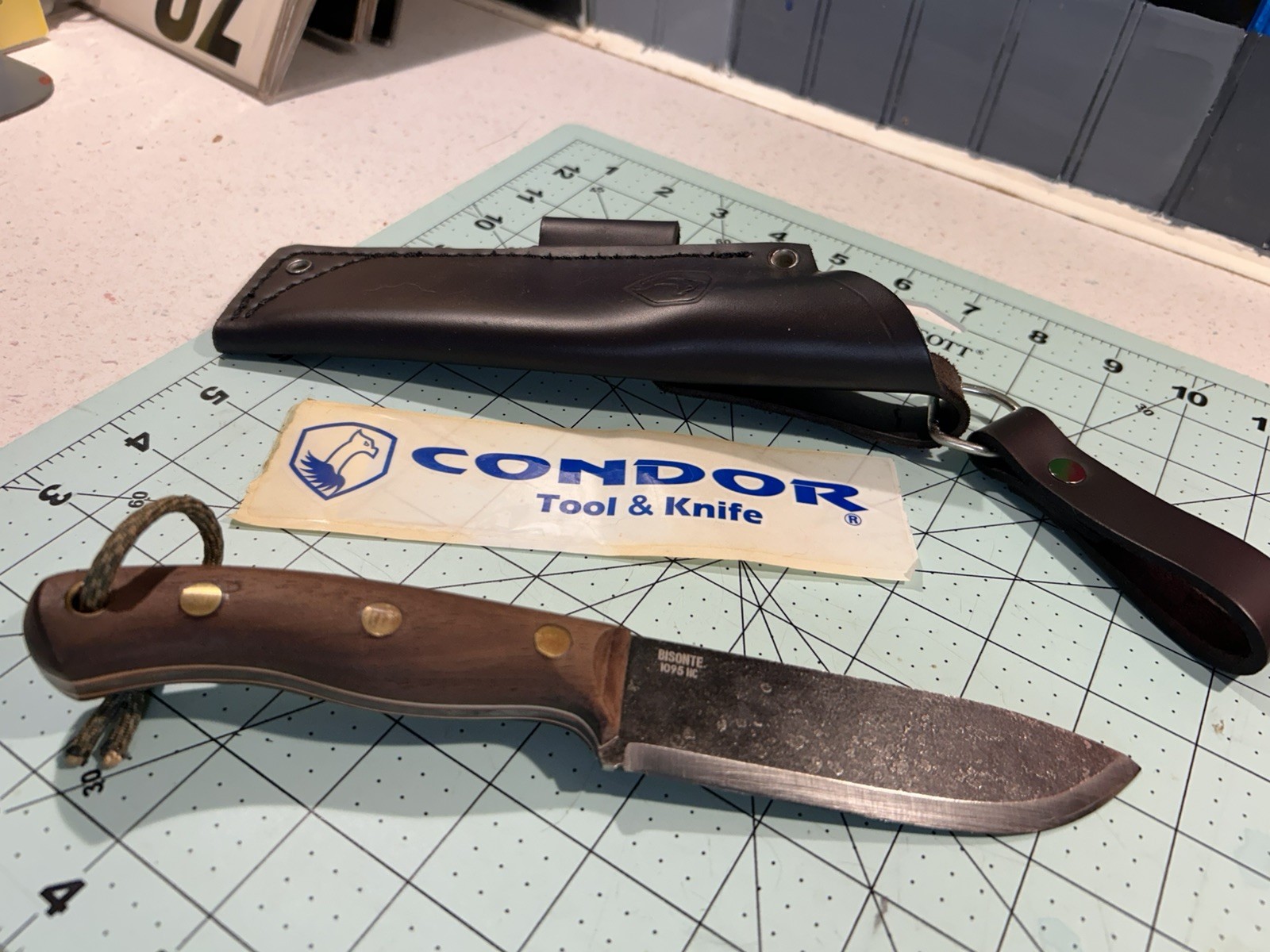 Condor Bisonte Knife, bought new & never used it. bushcraft knife scandai grind.