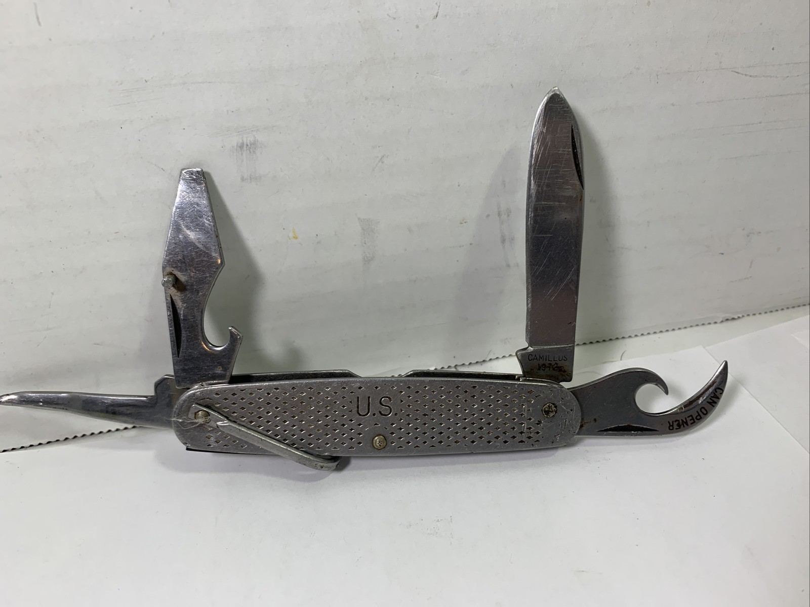 Vintage 1972 Camillus US Military Folding Pocket Knife Made in  the USA