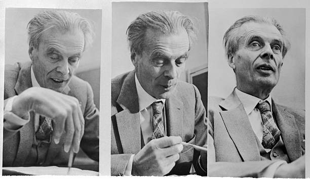 British author Aldous Huxley shown addressing University of Califo- Old Photo