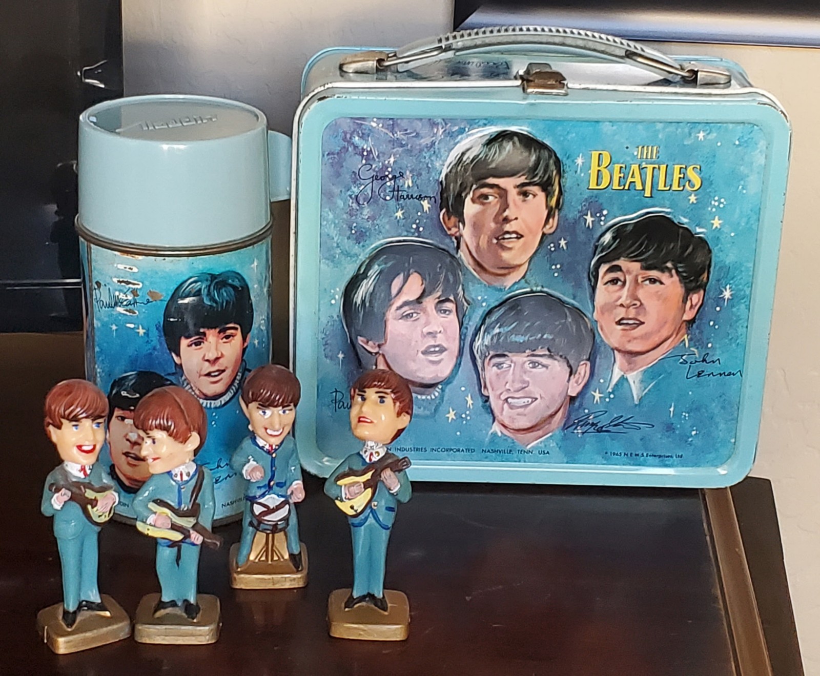 1965 Beatles Lunch Box with Thermos Front & Back Excellent Cond. w/Bobbleheads