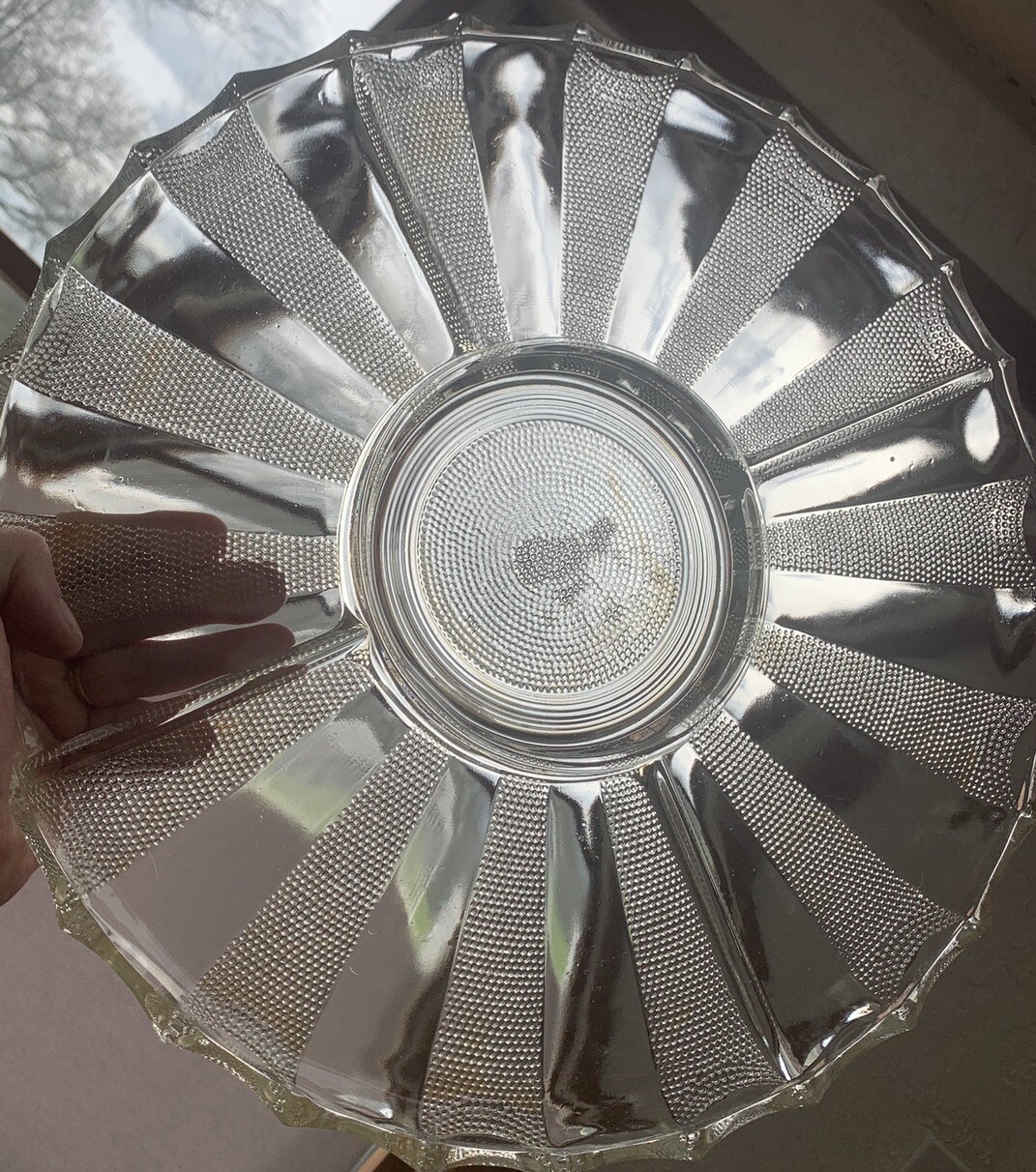 Vintage DEWDROP Jeannette Glass Co. 13.5