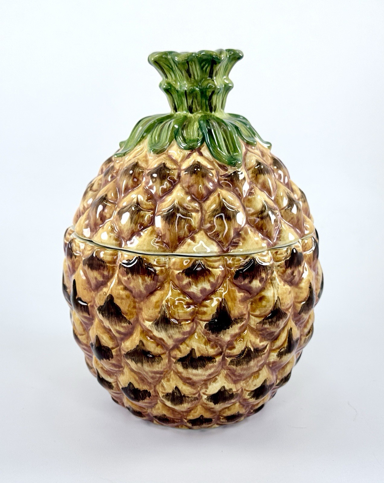 Vintage Ceramic Pineapple Cookie Jar Tropical Fruit Kitchen Canister 8.5 Inch