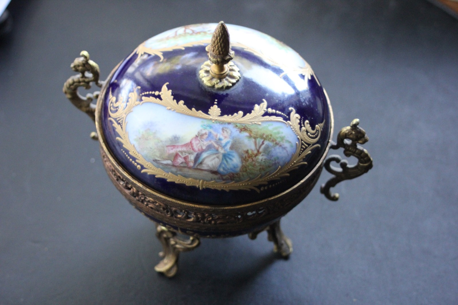 Antique french Sevres porcelain hand painted bonbonniere dish in exquisite cond Antique french Sevres porcelain hand painted bonbonniere dish in exquisite cond