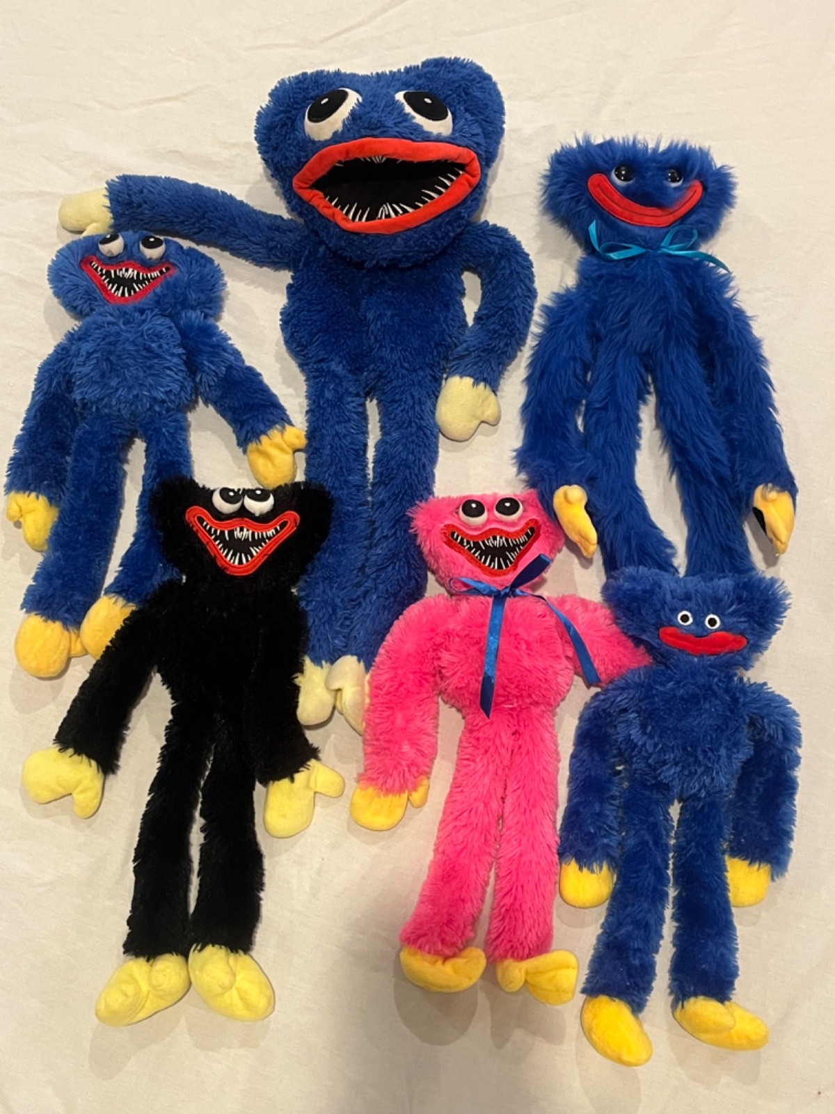 Poppy Playtime Plushie Huggy Wuggy Set of 6 Pink Blue Black Puppet