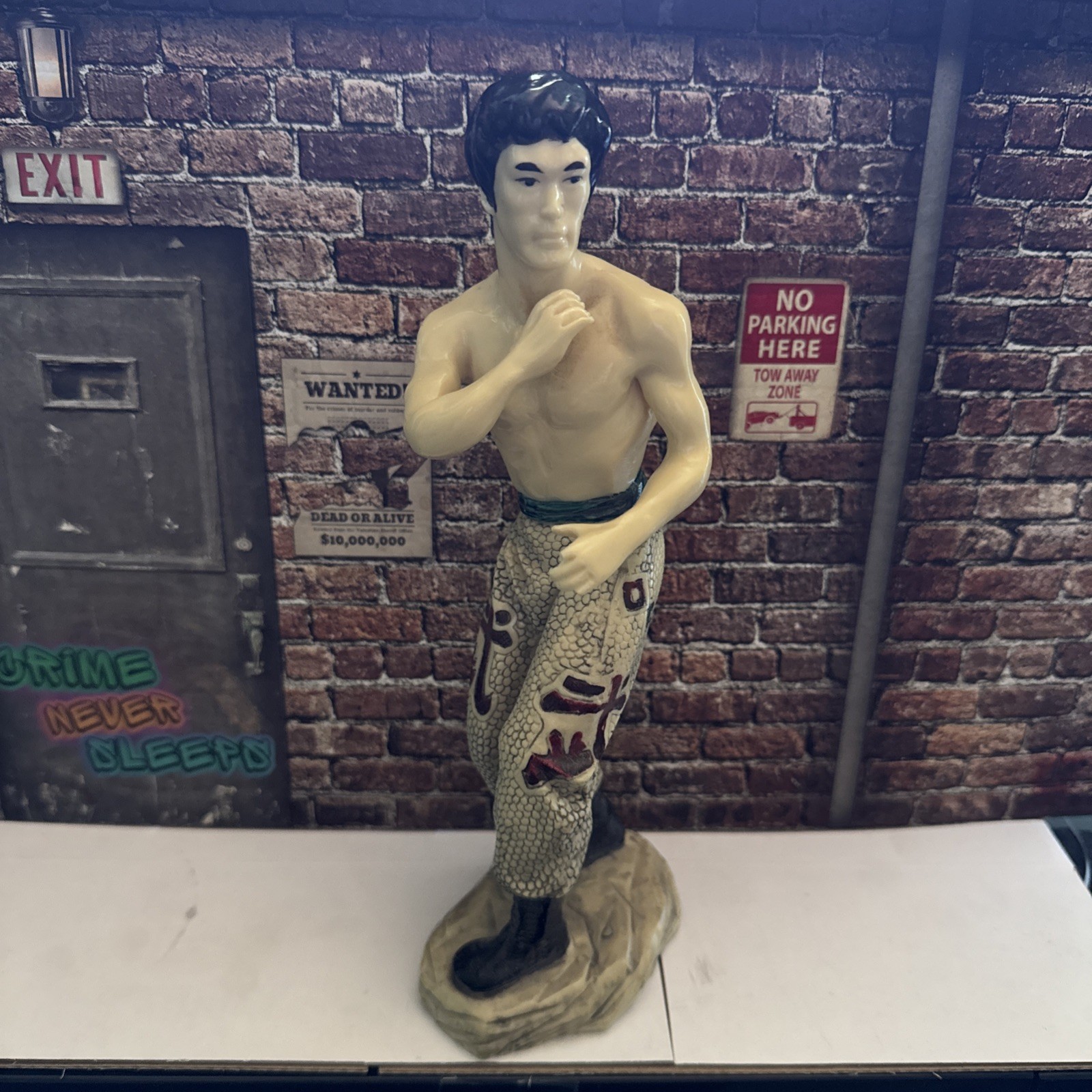 Bruce Lee 9.5” Ceramic Figurine Handmade Original Owner