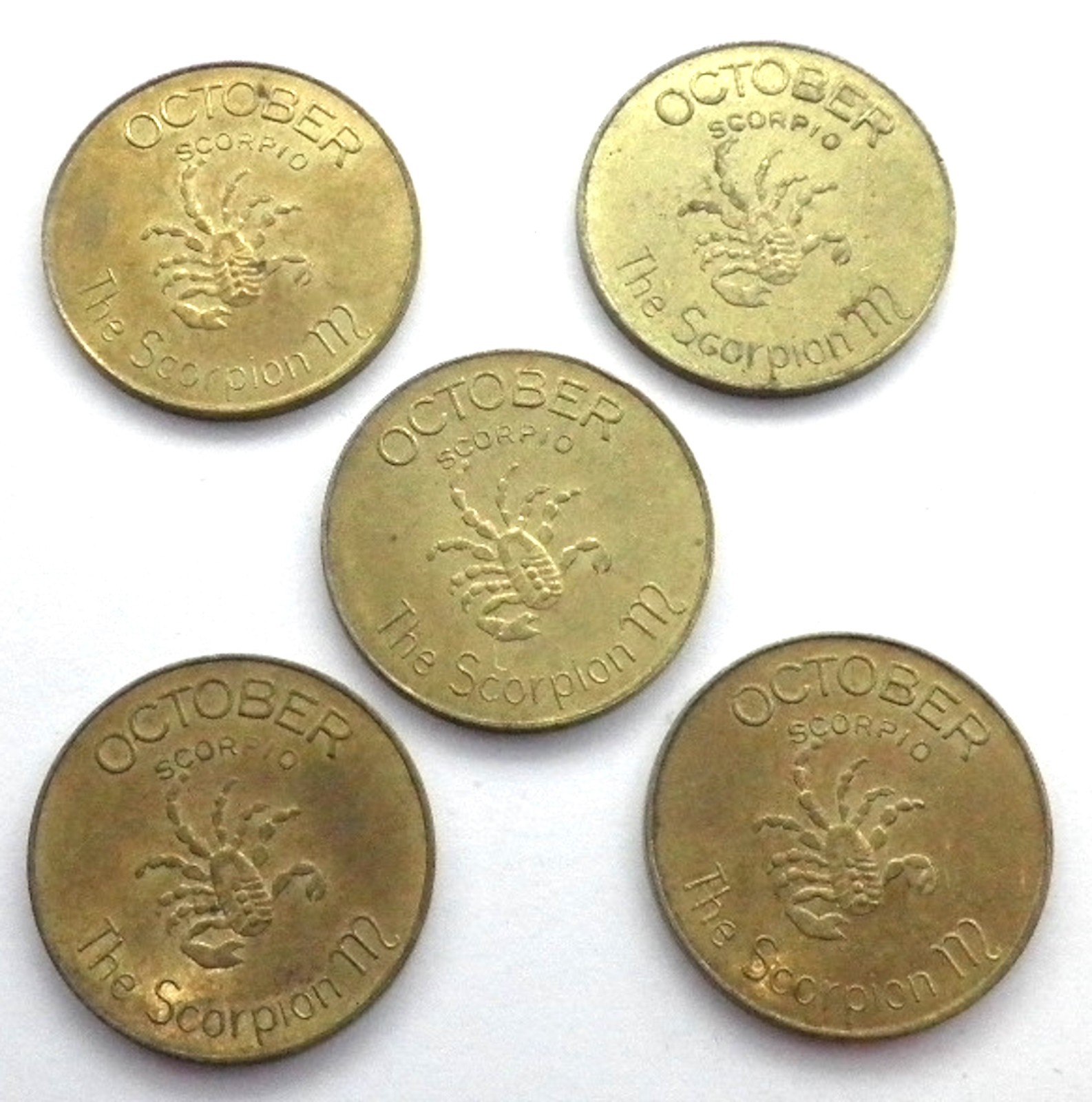 5x Samson London - October Scorpio The Scorpion Good Luck Zodiac Tokens. 1F3.5