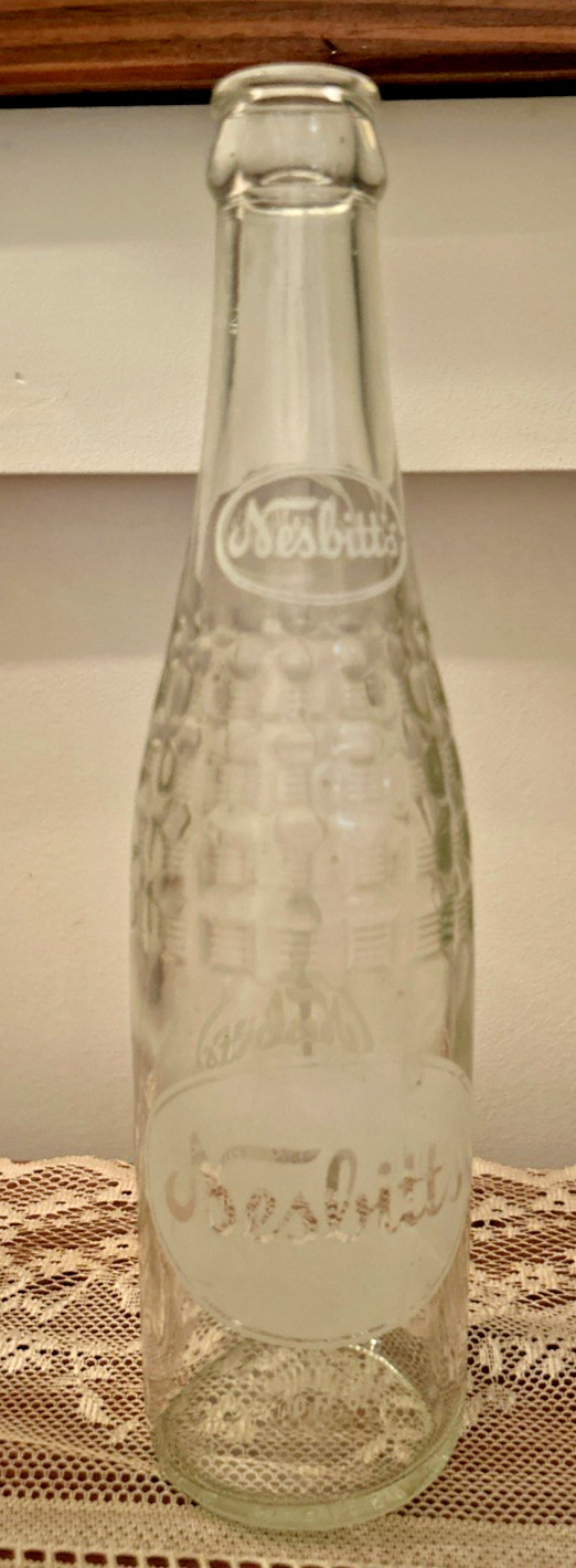 Nesbitt\'s Soda Pop Glass Bottle 1970\'s 10 fl oz