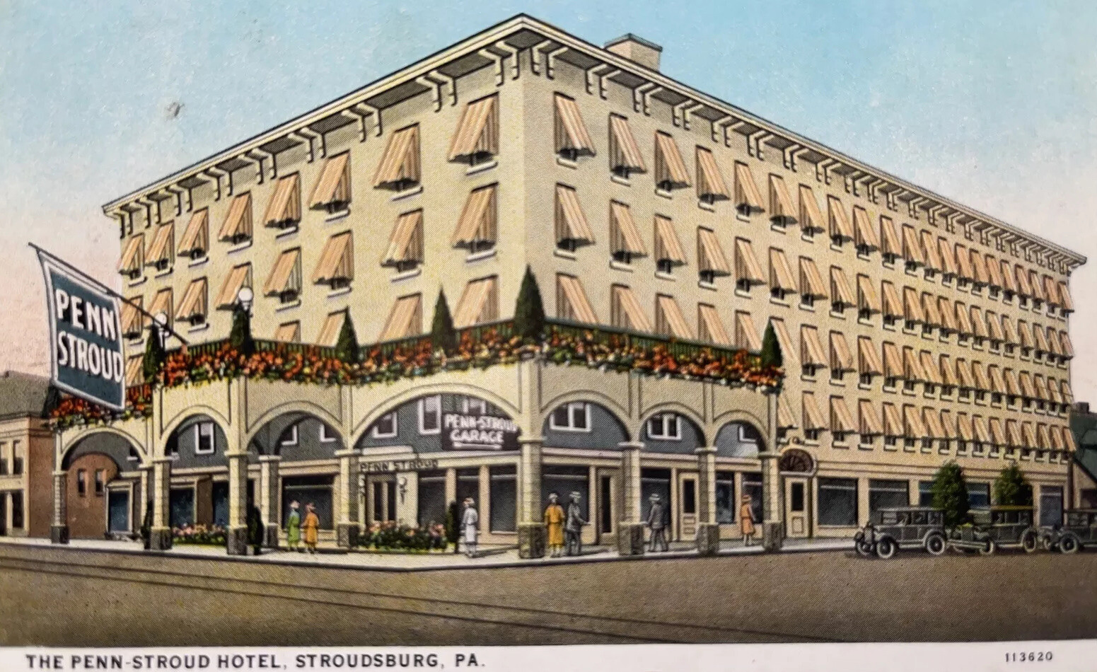 Stroudsburg Pennsylvania Postcard THE PENN-STROUD HOTEL Street View White Border
