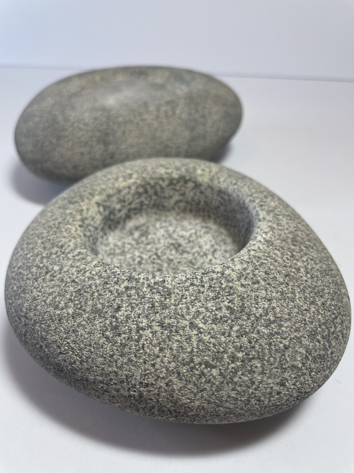 PARTYLITE Candle Holders Set Of 2 Faux Rocks Stones Gray LWT Great For Spa Theme