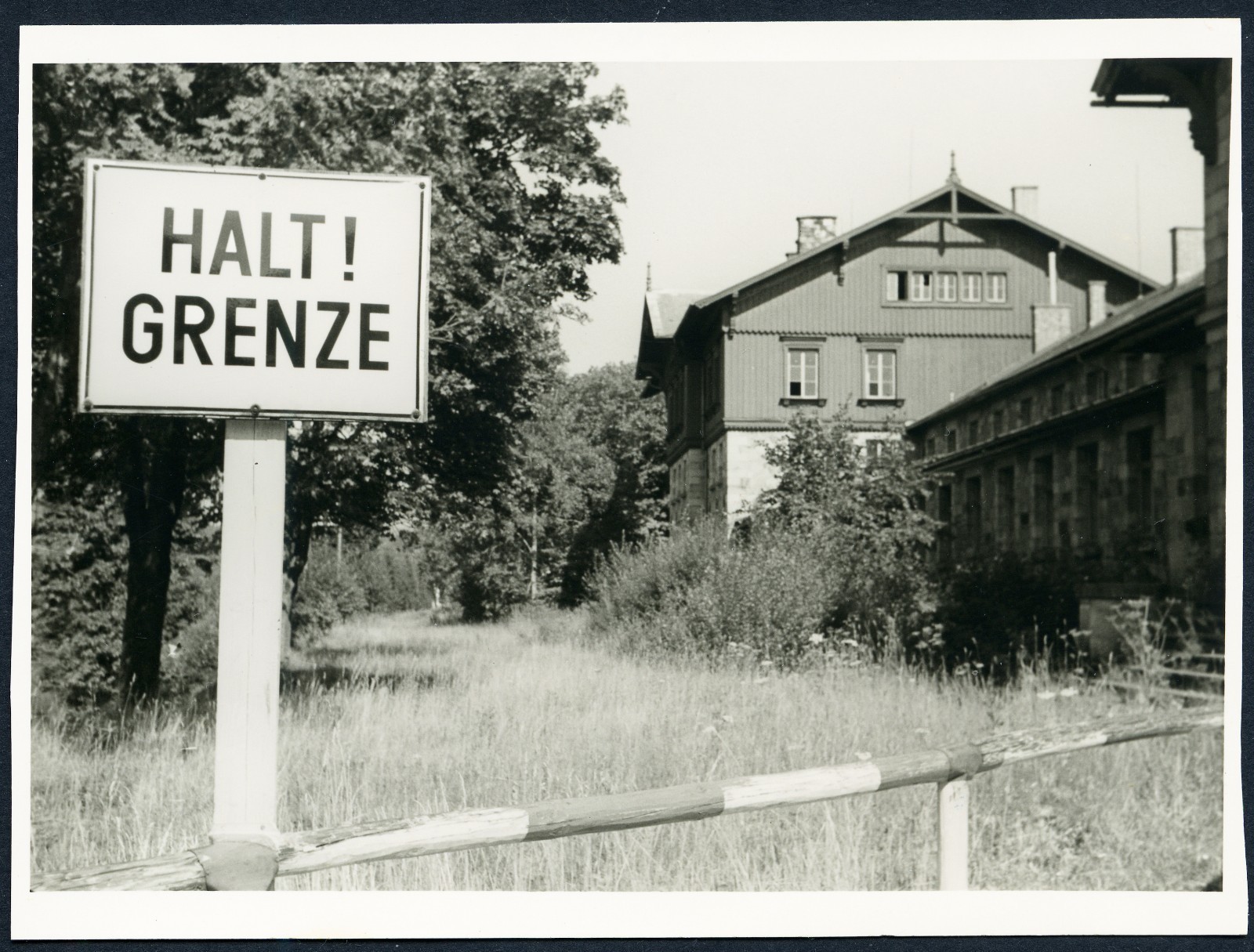 HALT GRENZE, sign at border, Bayerisch Eisenstein, unusual, Vintage fine art Ph
