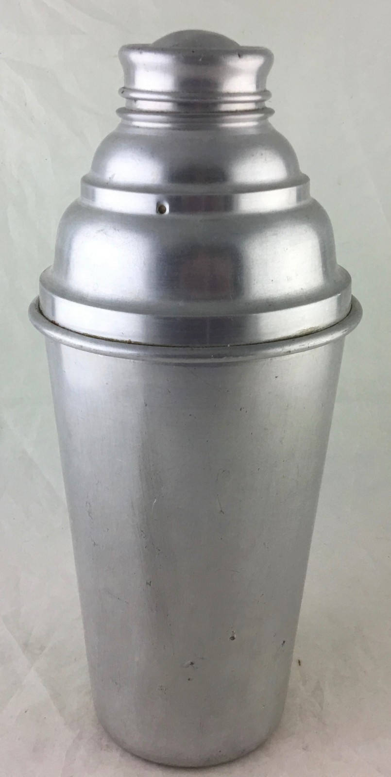 VINTAGE COCKTAIL SHAKER PARTY DRINK MIXER EXTRA LARGE ALUMINUM USA MADE