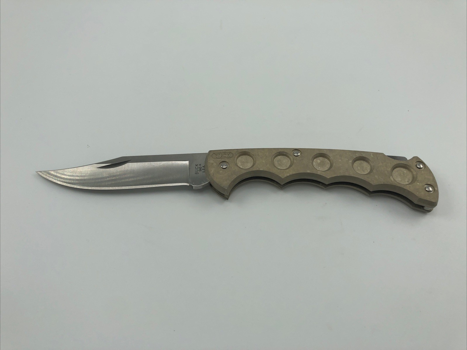 BUCK 560 n GRAY TITANIUM KNIFE With Case Vintage BUCK 560 n GRAY TITANIUM KNIFE With Case Vintage