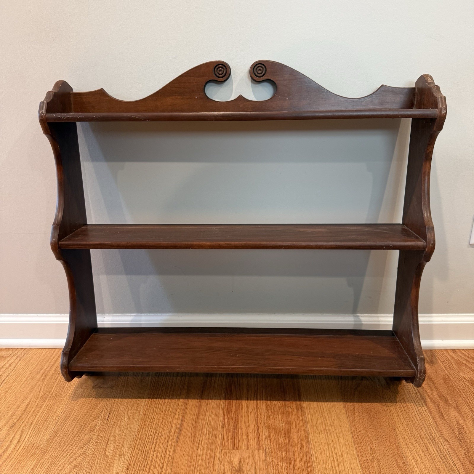 Vintage Wood Wall Shelf 3 Tier Colonial Revival Scroll Top Plate Curio Display