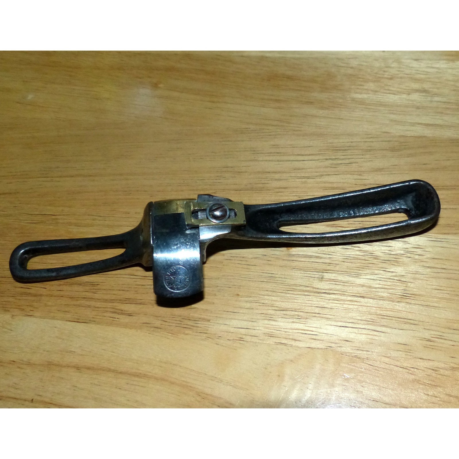 Vintage Snell & Atherton Leather Shave Spokeshave Cobblers Tool Cast Iron/Brass Vintage Snell & Atherton Leather Shave Spokeshave Cobblers Tool Cast Iron/Brass