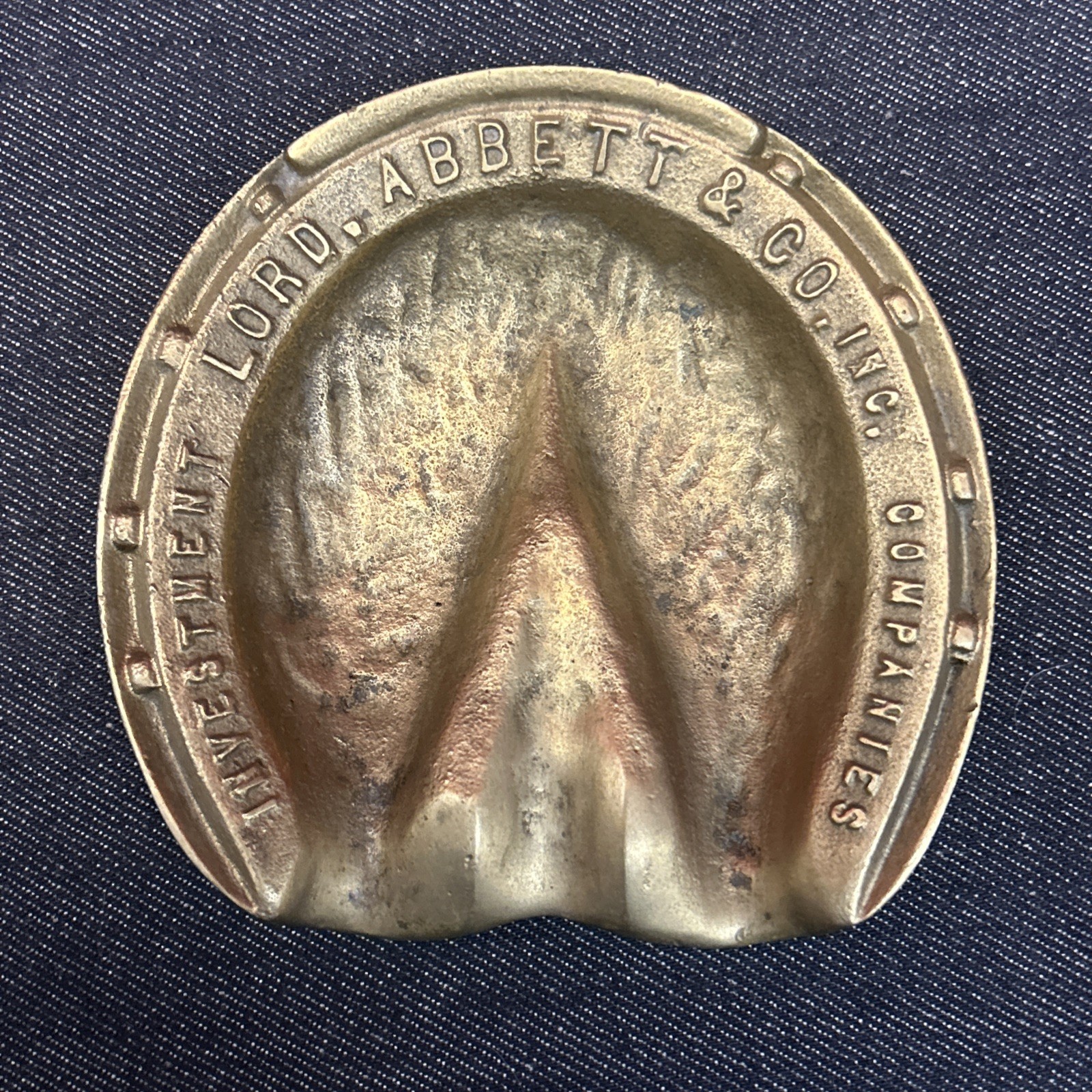 Vintage Solid Brass Horseshoe Ashtray Lord, Abbett, & Co Investment Companies