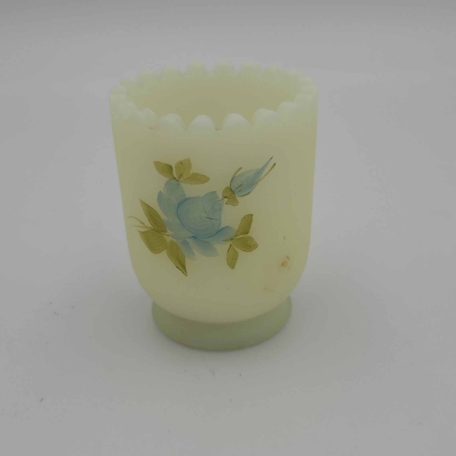 Fenton Satin Custard Uranium Vaseline Glows Hp Amy S Blue Rose Toothpick Holder