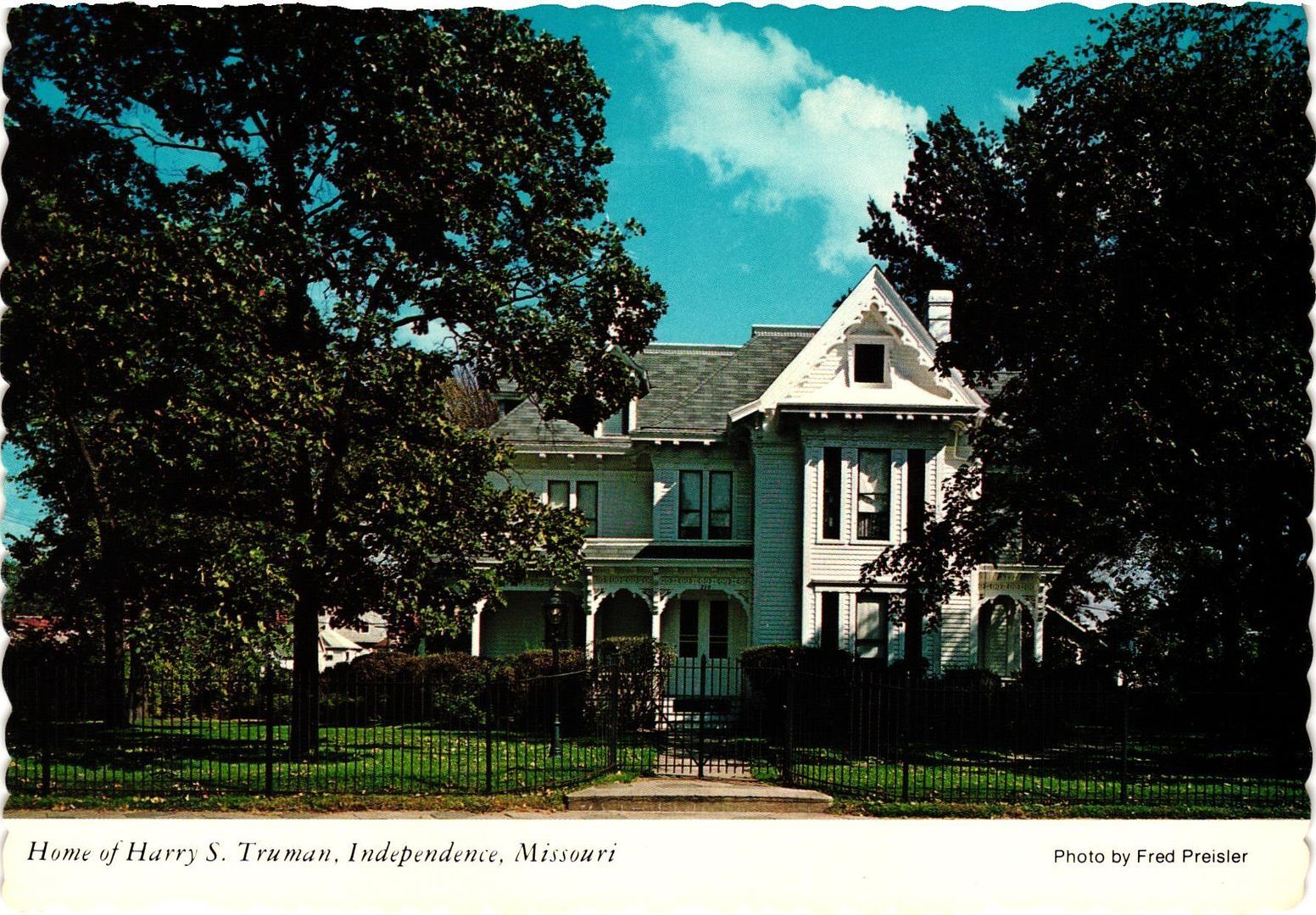 Vintage Postcard 4x6- Home of Harry S. Truman, Independence, MO UnPost 1960-80s Vintage Postcard 4x6- Home of Harry S. Truman, Independence, MO UnPost 1960-80s