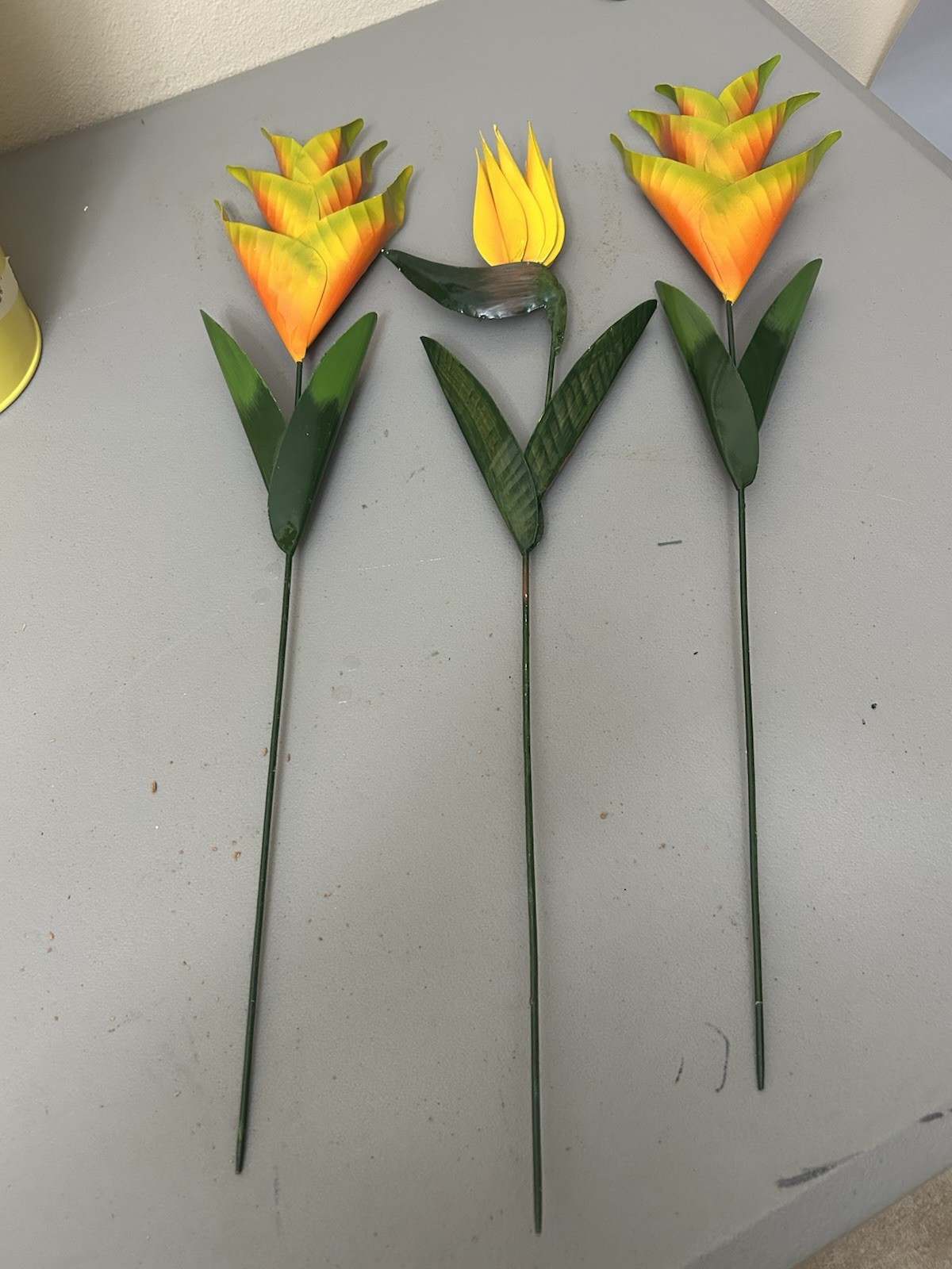 Vintage Fall Autumn Flowers Metal Tin Flower Stems Orange And Yellow 22” Vintage Fall Autumn Flowers Metal Tin Flower Stems Orange And Yellow 22”