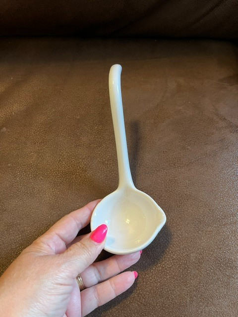 WHITE CERAMIC 8