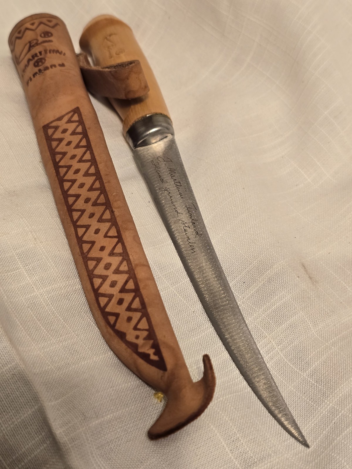 Vintage J. Marttiini FINLAND HAND GROUND STAINLESS KNIFE w/SHEATH 7 5/8\ Vintage J. Marttiini FINLAND HAND GROUND STAINLESS KNIFE w/SHEATH 7 5/8\