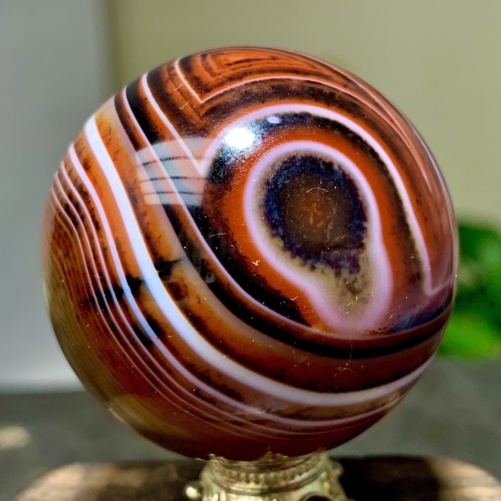 91G Natural orange-black stripe agate sphere Crystal Ball Madagascar mineral