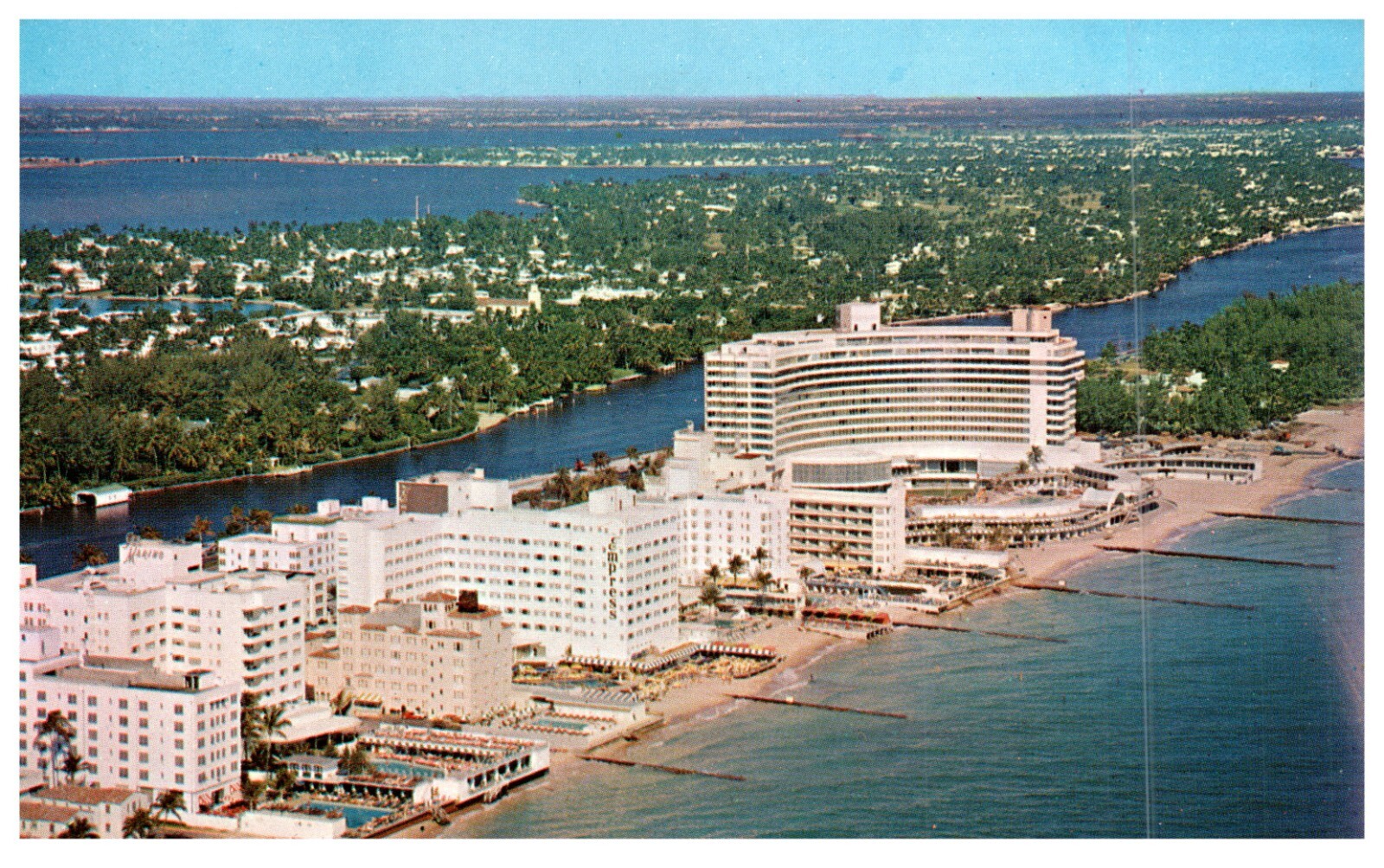 Florida Fontainebleau Hotel Miami Aerial View Vintage Postcard-K2-107