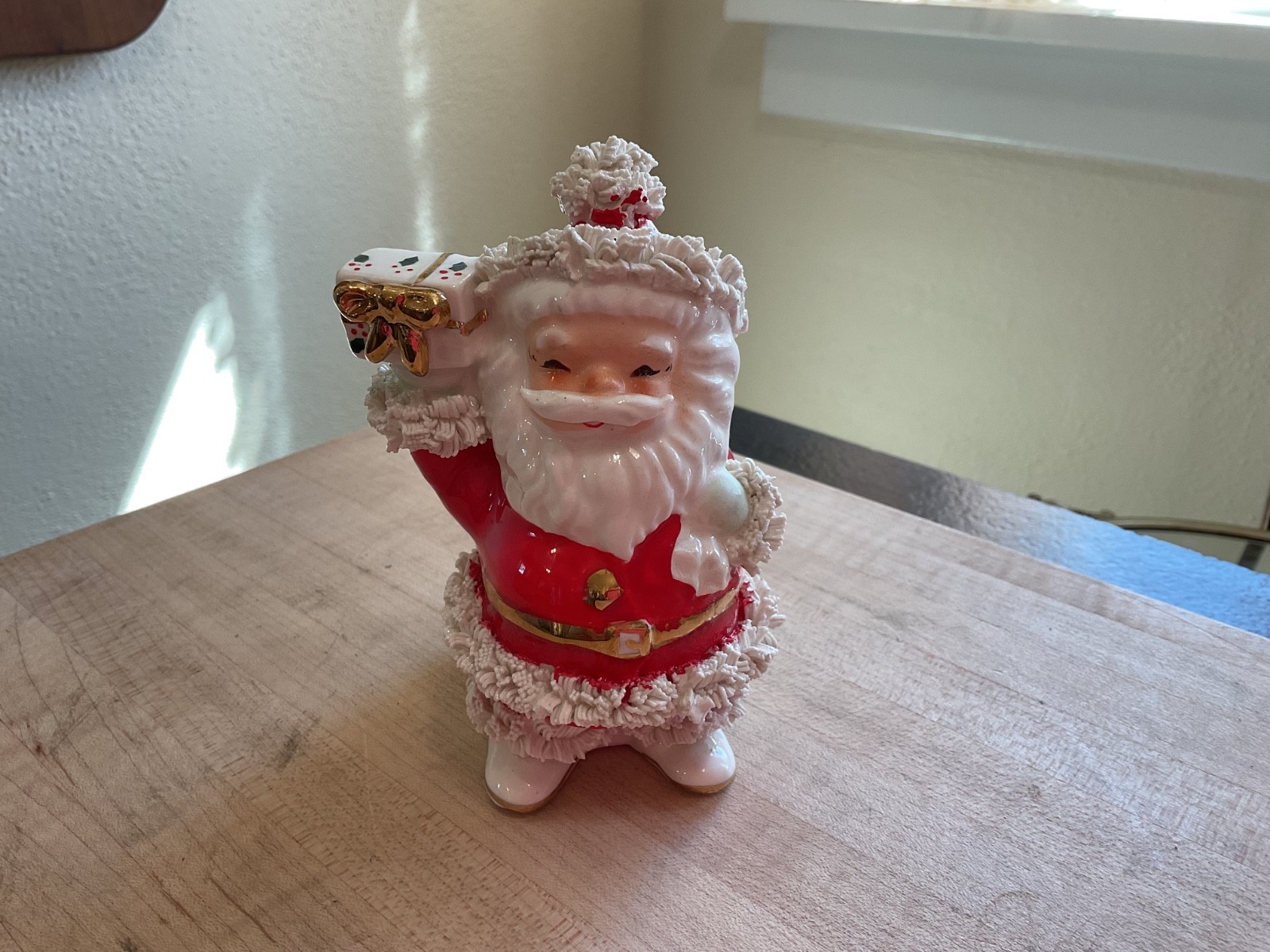 Vintage Inarco Spaghetti Trim Santa Planter Iridescent Bag