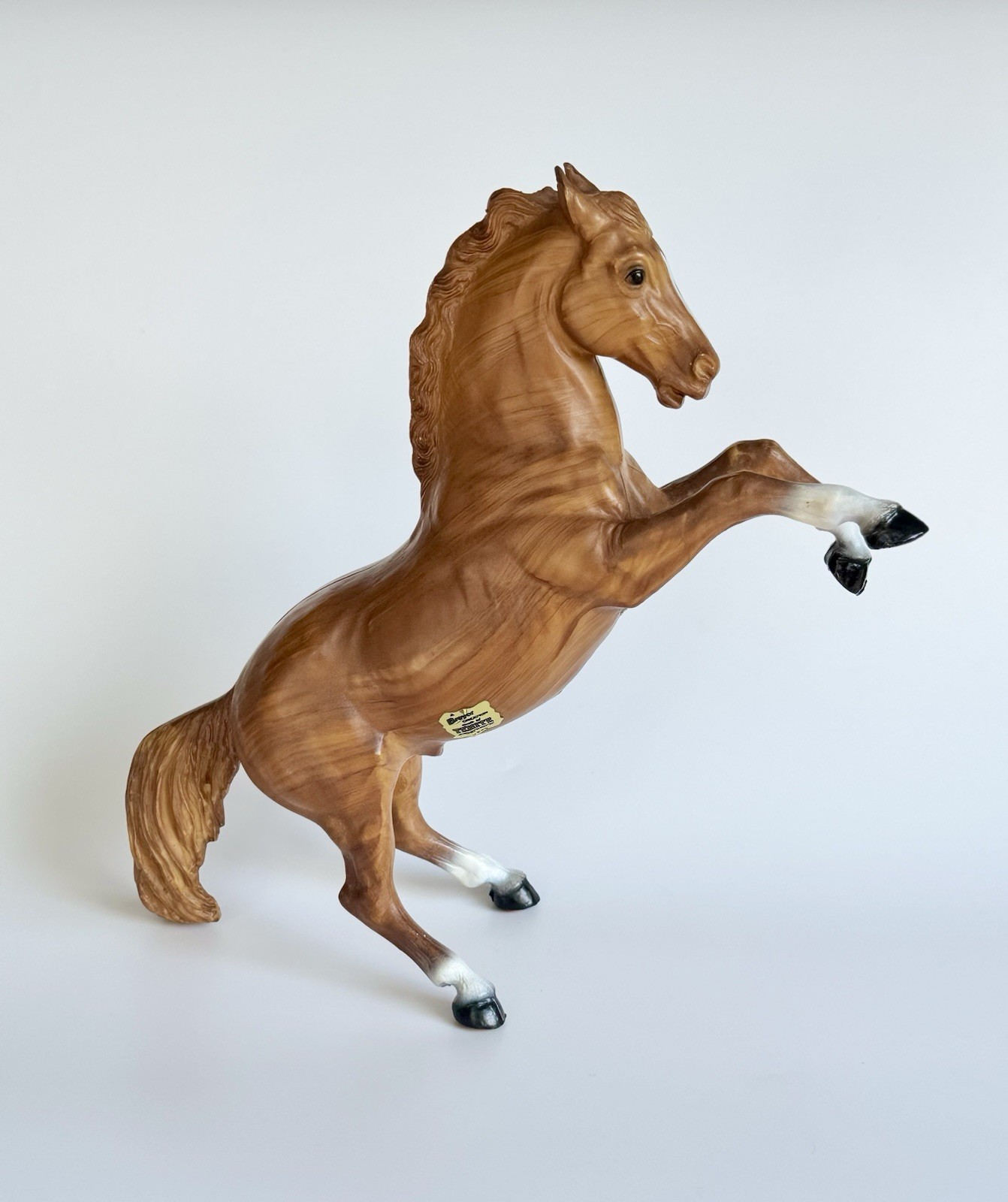 Breyer Vintage OF Woodgrain Fighting Stallion w/ Hoof Pads & CM REPLICA Sticker