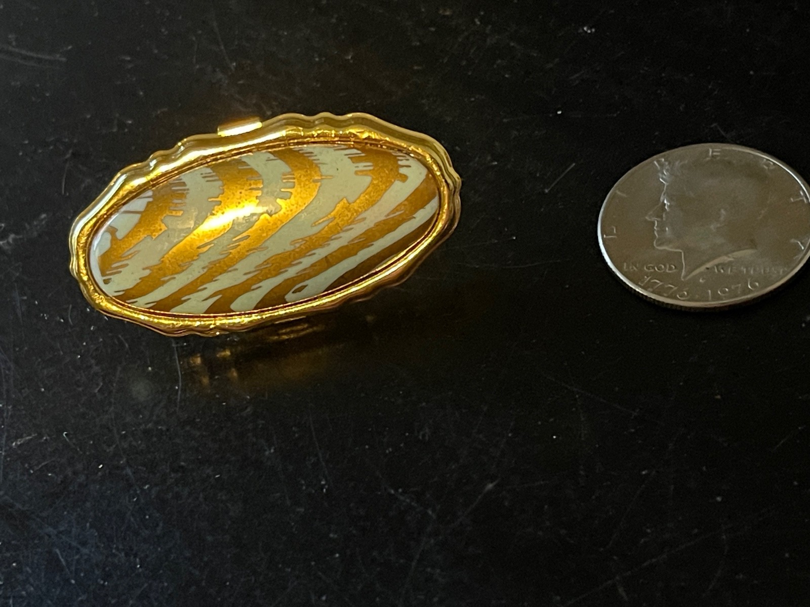 Vintage lipstick tube holder and compact mirror lipview mcm retro
