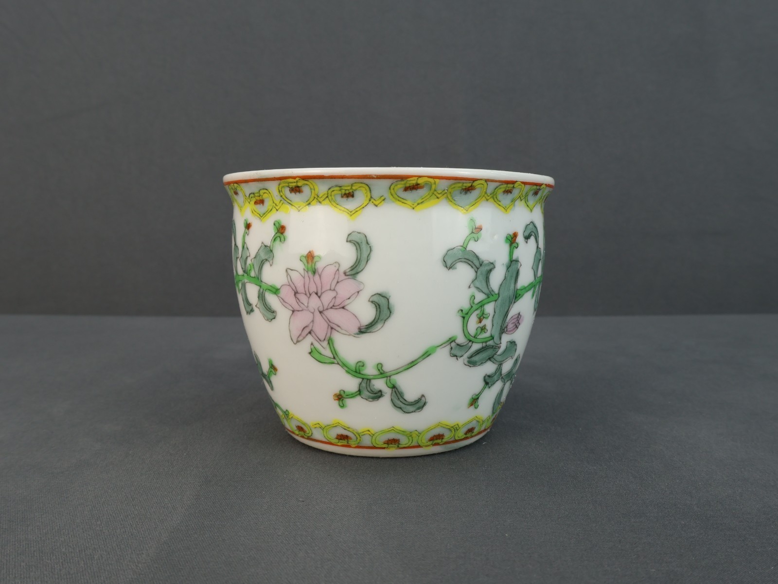 Vintage Chinese Famille Rose Porcelain Cachepot Planter Lotus Floral 3.75 Inch