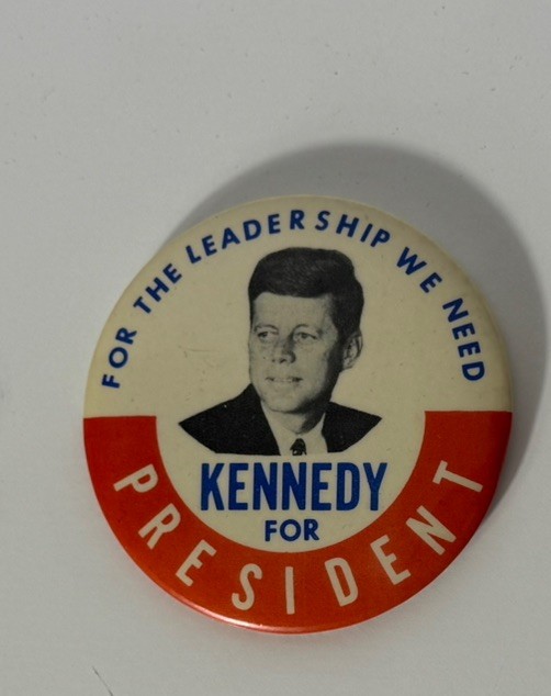 VTG 1960 John F. Kennedy For President Campaign Button Pin