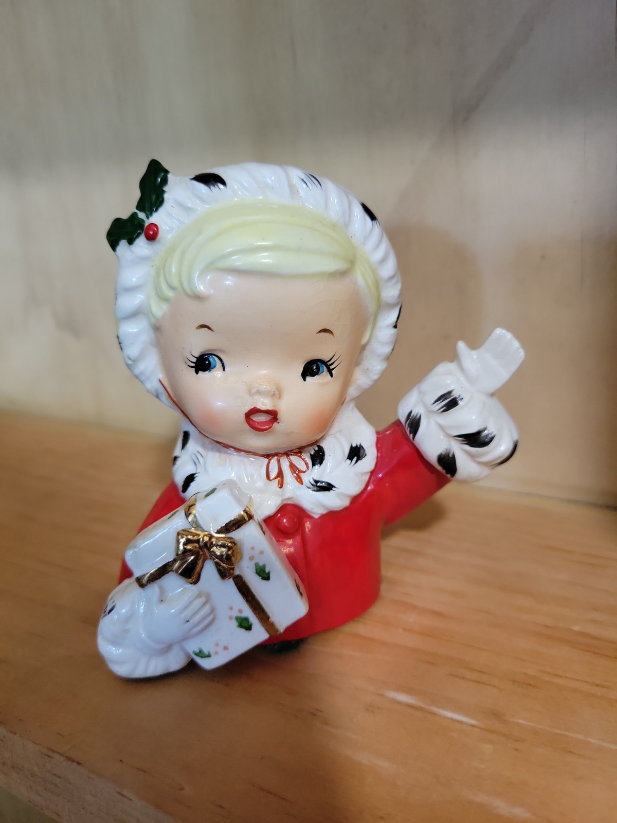 Vtg Napco Christmas Girl Head Vase W Gift Blonde Small Blue Eyes Present 1957