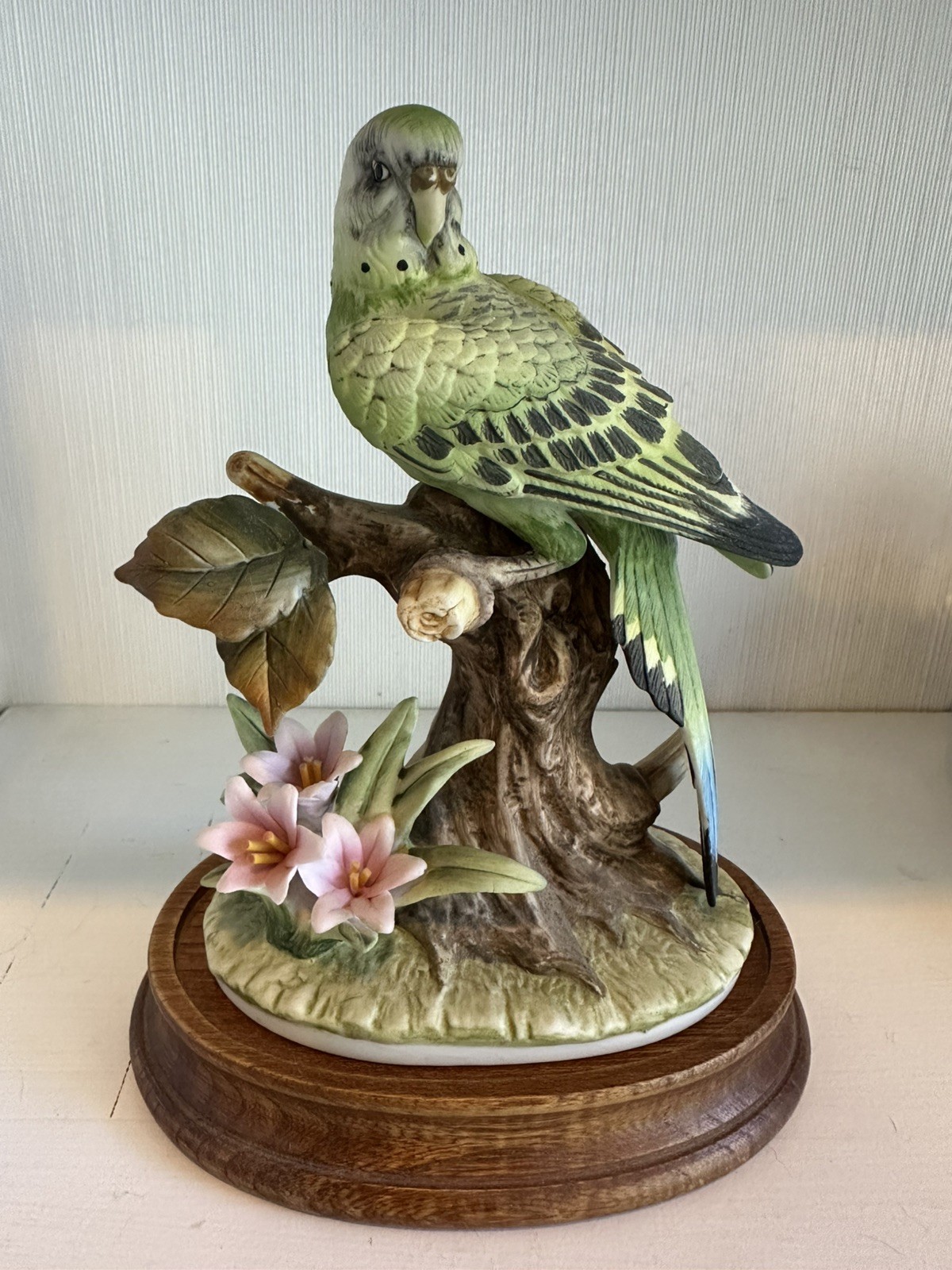 Andrea by Sadek Porcelain Japan Figurine Green Parakeet on Wood Base 7”