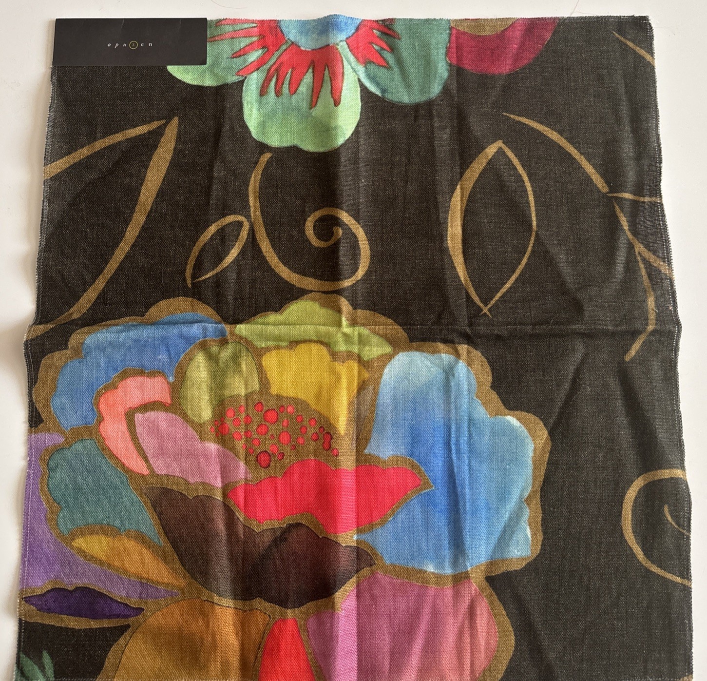 OPUZEN Fabric Sample -Tracy Lg Blotch Flower Black/multi17” X 17” 100% Linen OPUZEN Fabric Sample -Tracy Lg Blotch Flower Black/multi17” X 17” 100% Linen