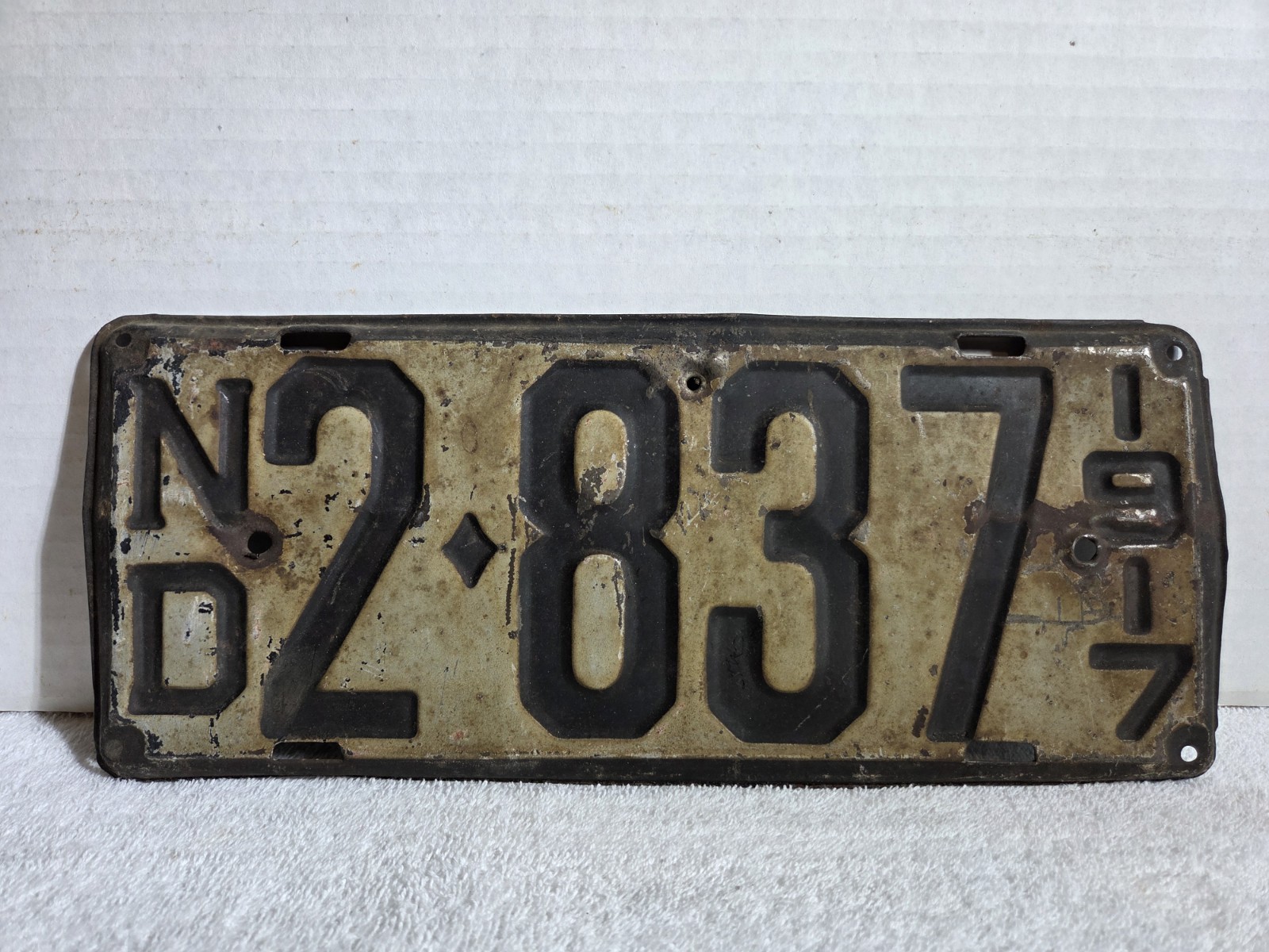 Vintage 1917 North Dakota License Plate
