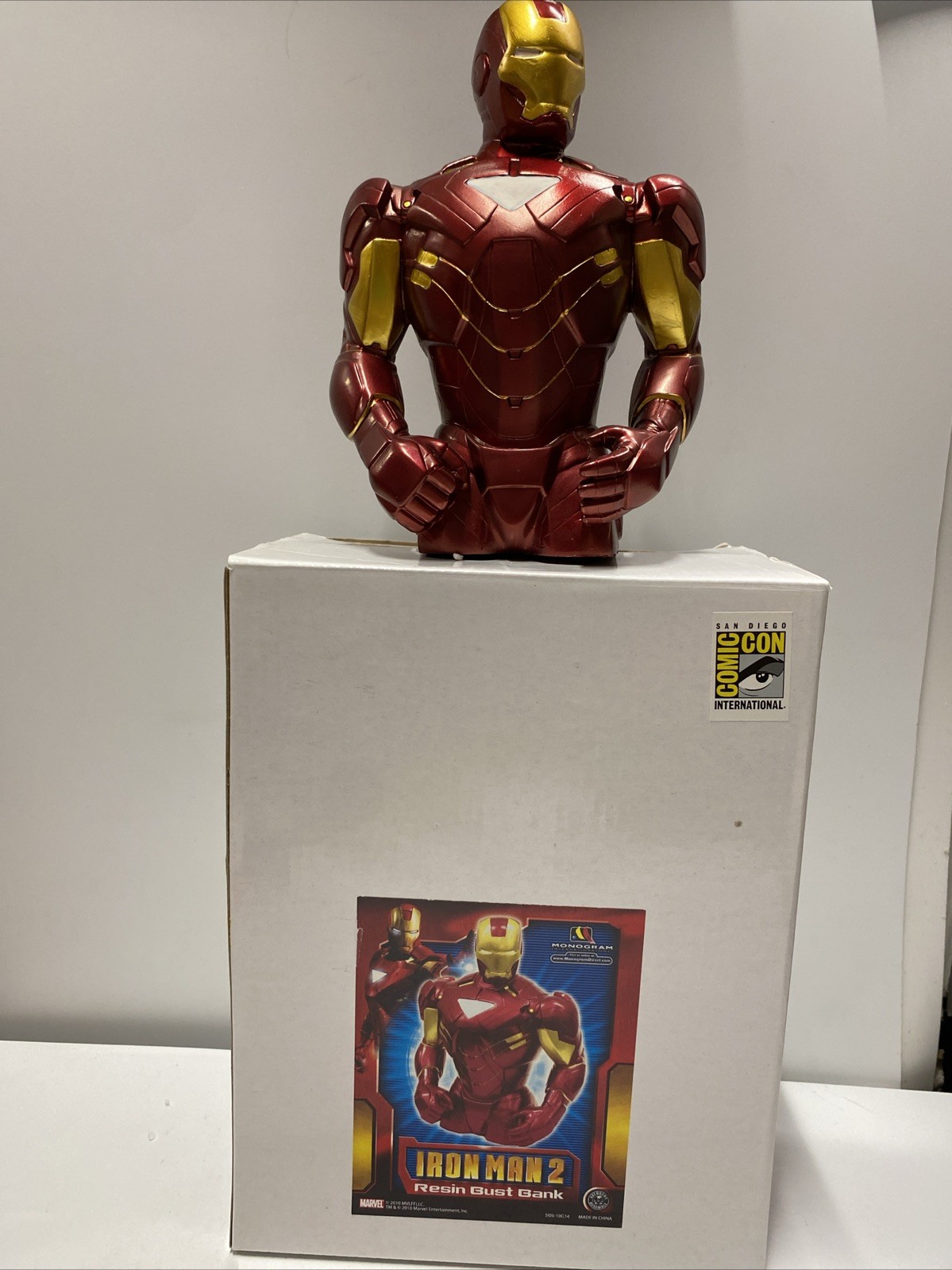 MARVEL 2010 Iron MAN 2 Resin Bust Bank Comic Con Monogram Am NIB MARVEL 2010 Iron MAN 2 Resin Bust Bank Comic Con Monogram Am NIB