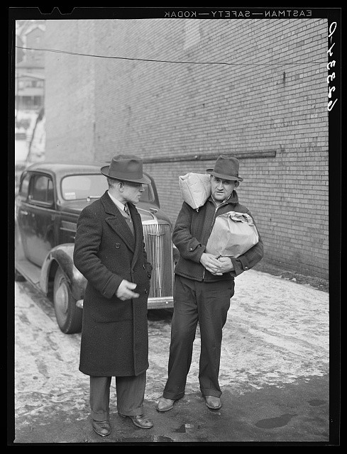 Photo:Kansas City Missouri 1930s Men with Mail Bag and Parcel Automobile